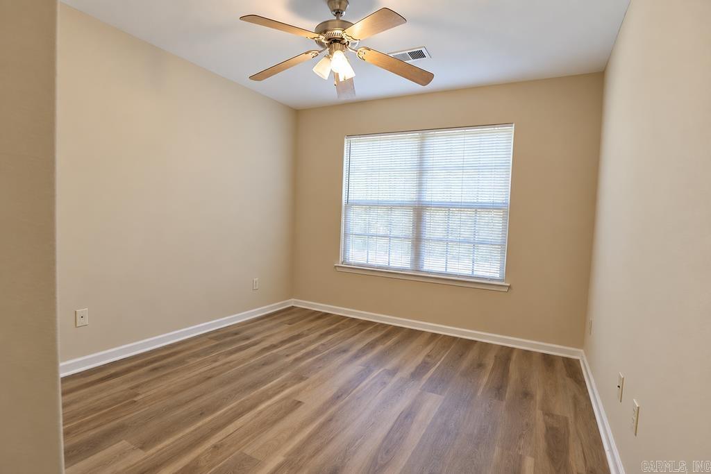 15 Bryant St Property Photo 19