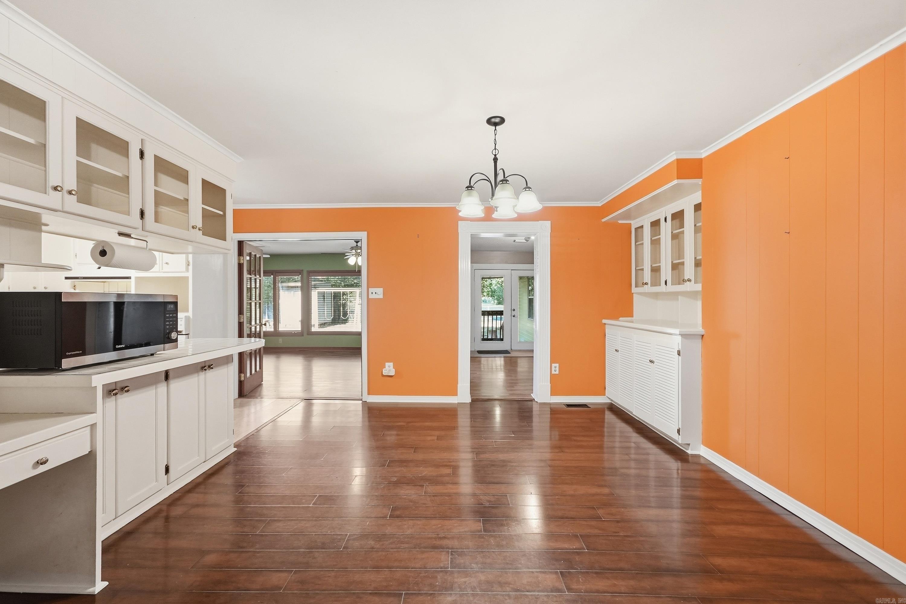 6 Meadowbrook Drive Property Photo 10