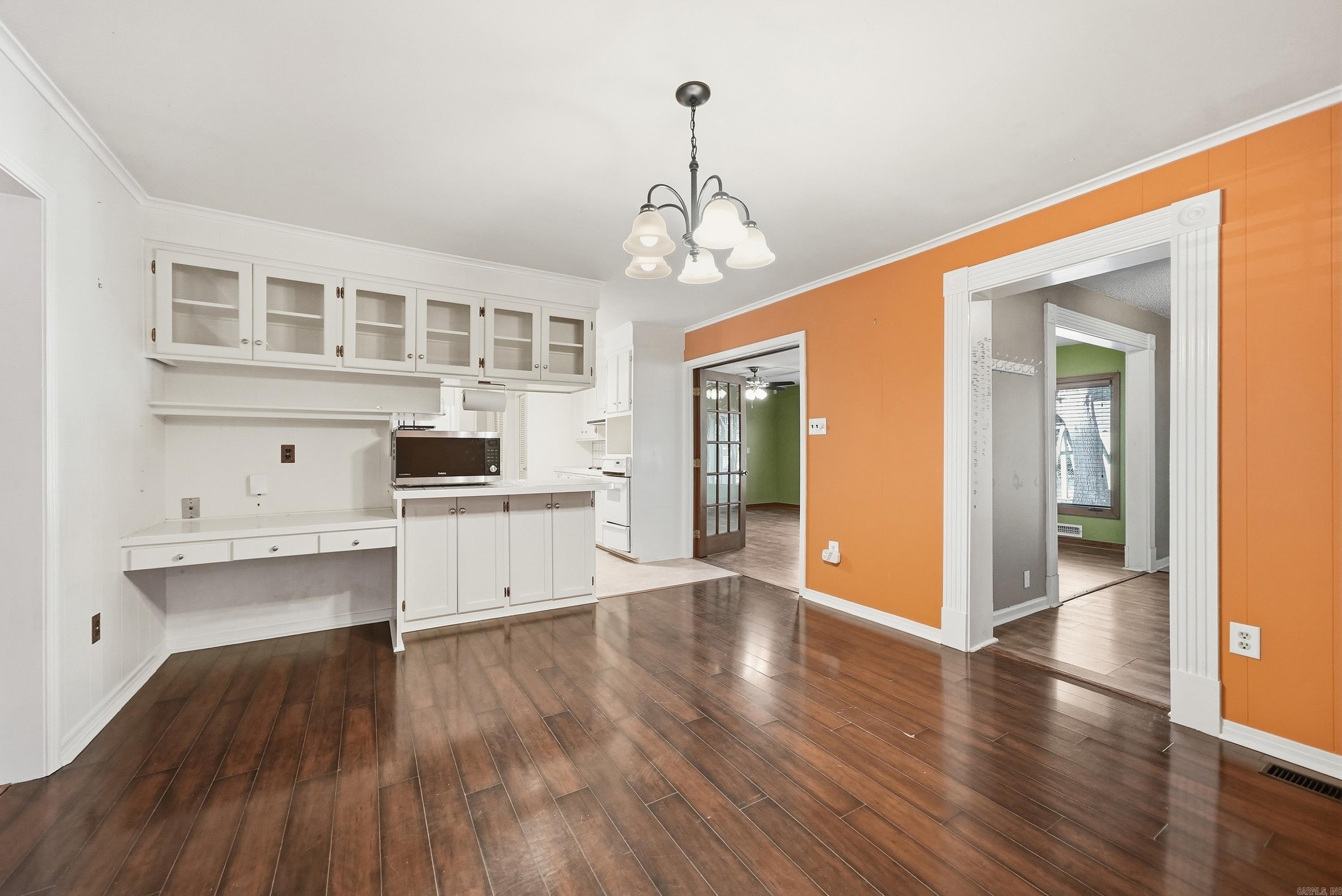6 Meadowbrook Drive Property Photo 11