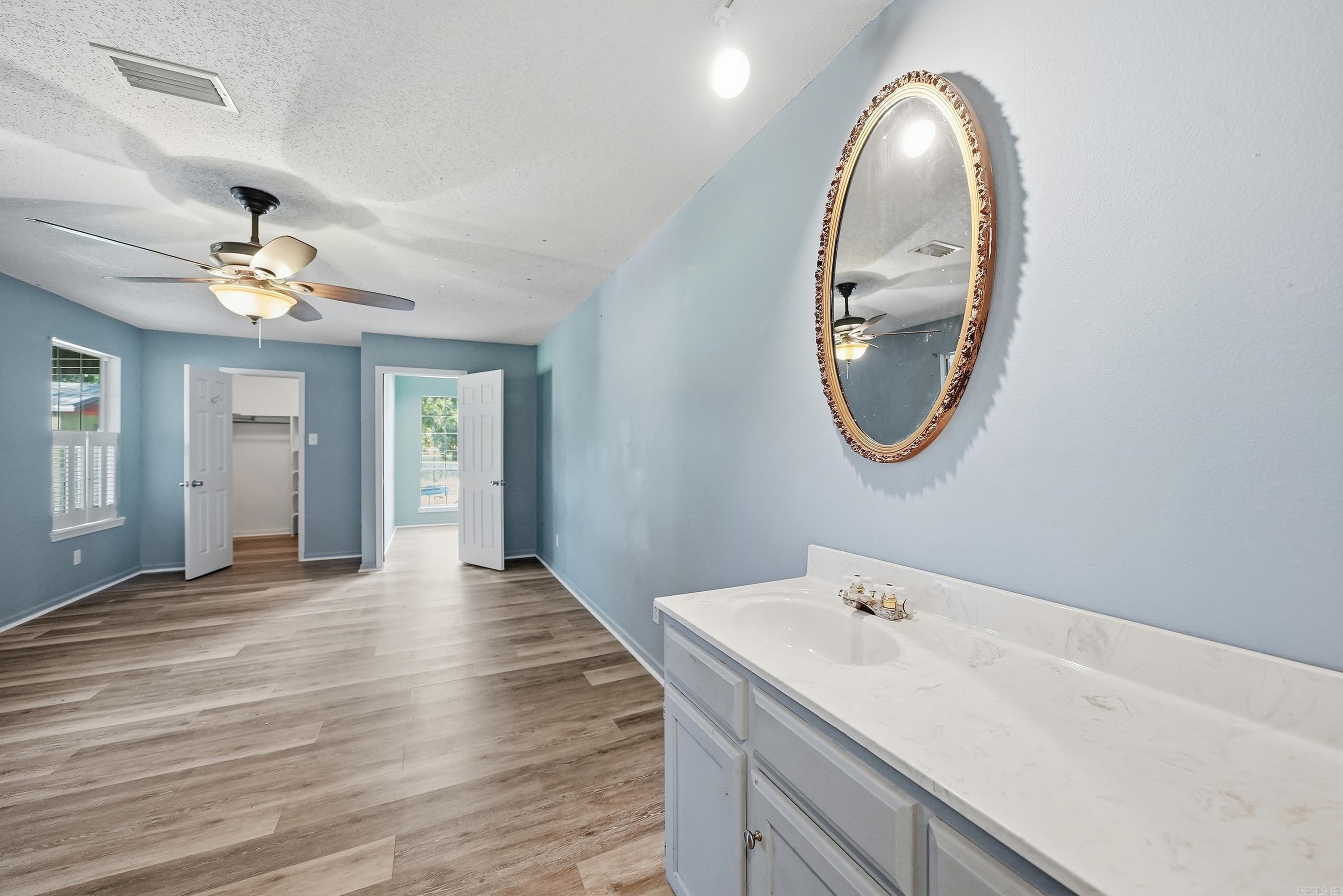6 Meadowbrook Drive Property Photo 20