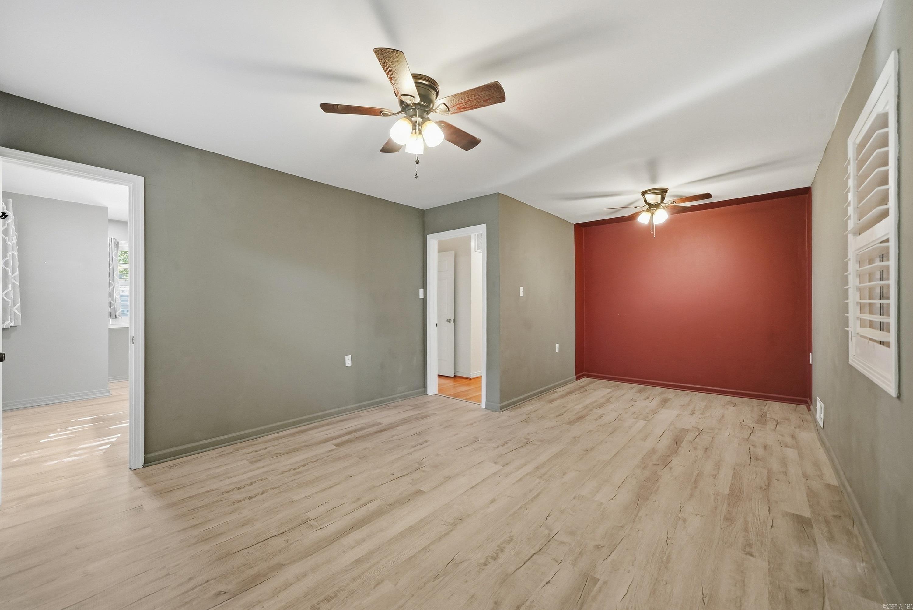6 Meadowbrook Drive Property Photo 29
