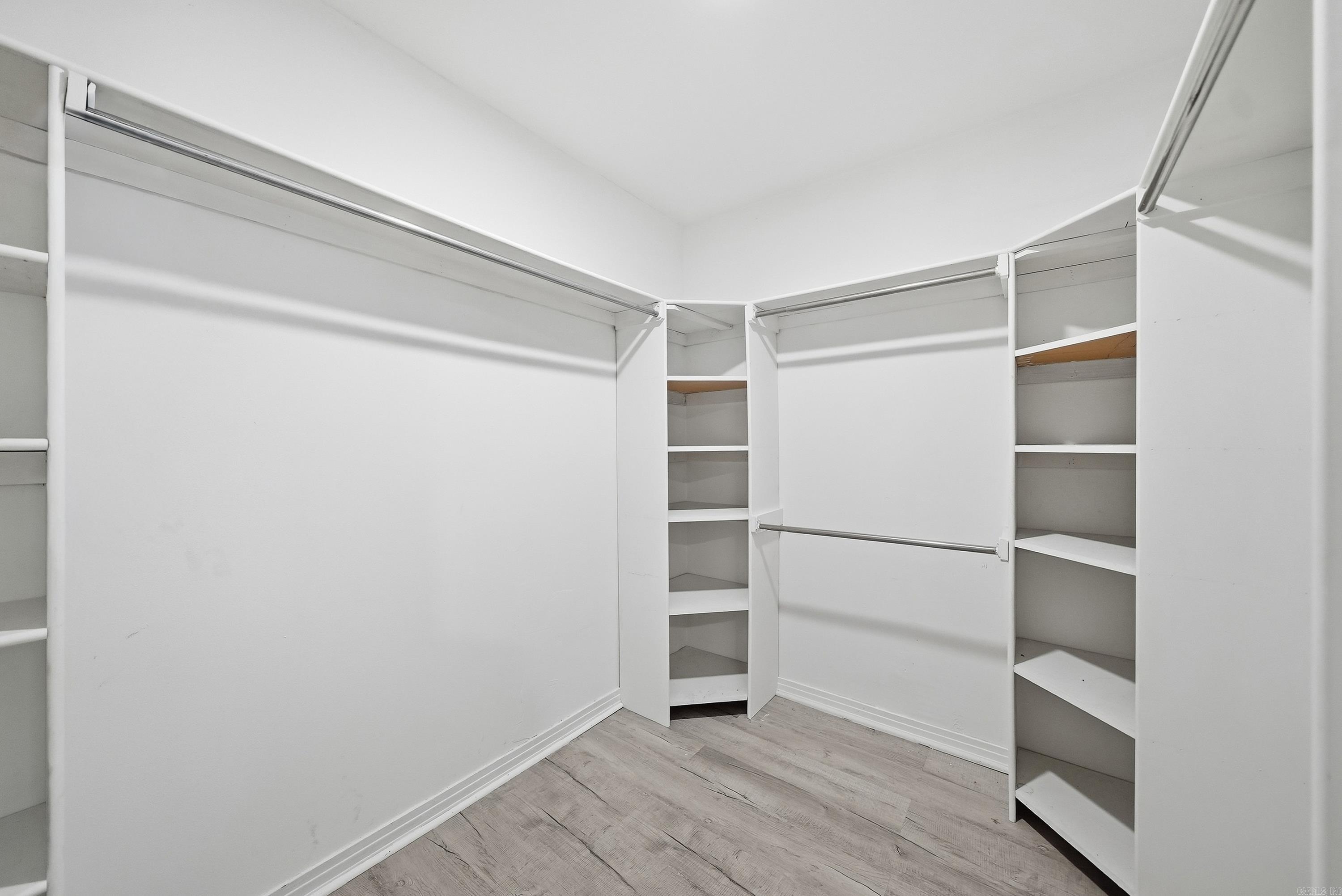 6 Meadowbrook Drive Property Photo 34