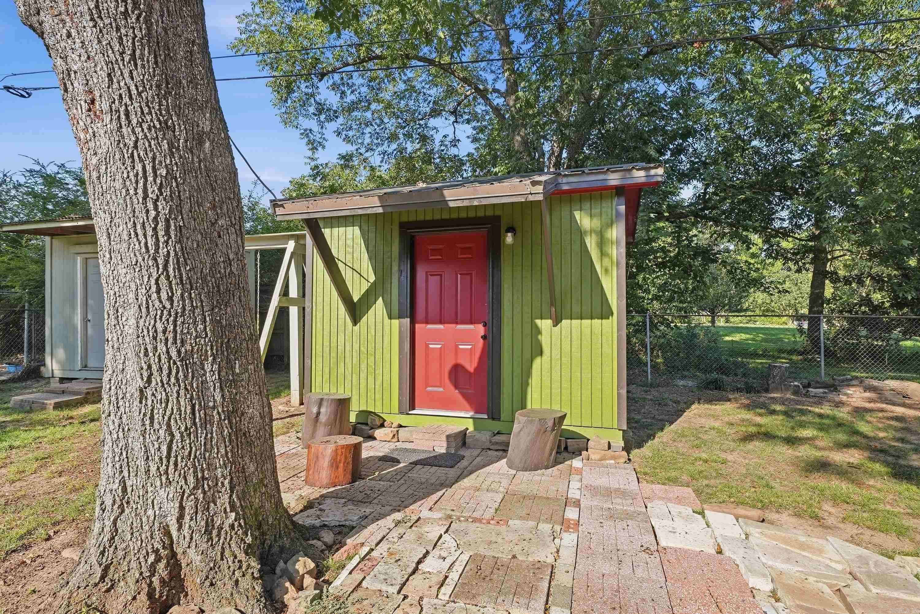 6 Meadowbrook Drive Property Photo 45