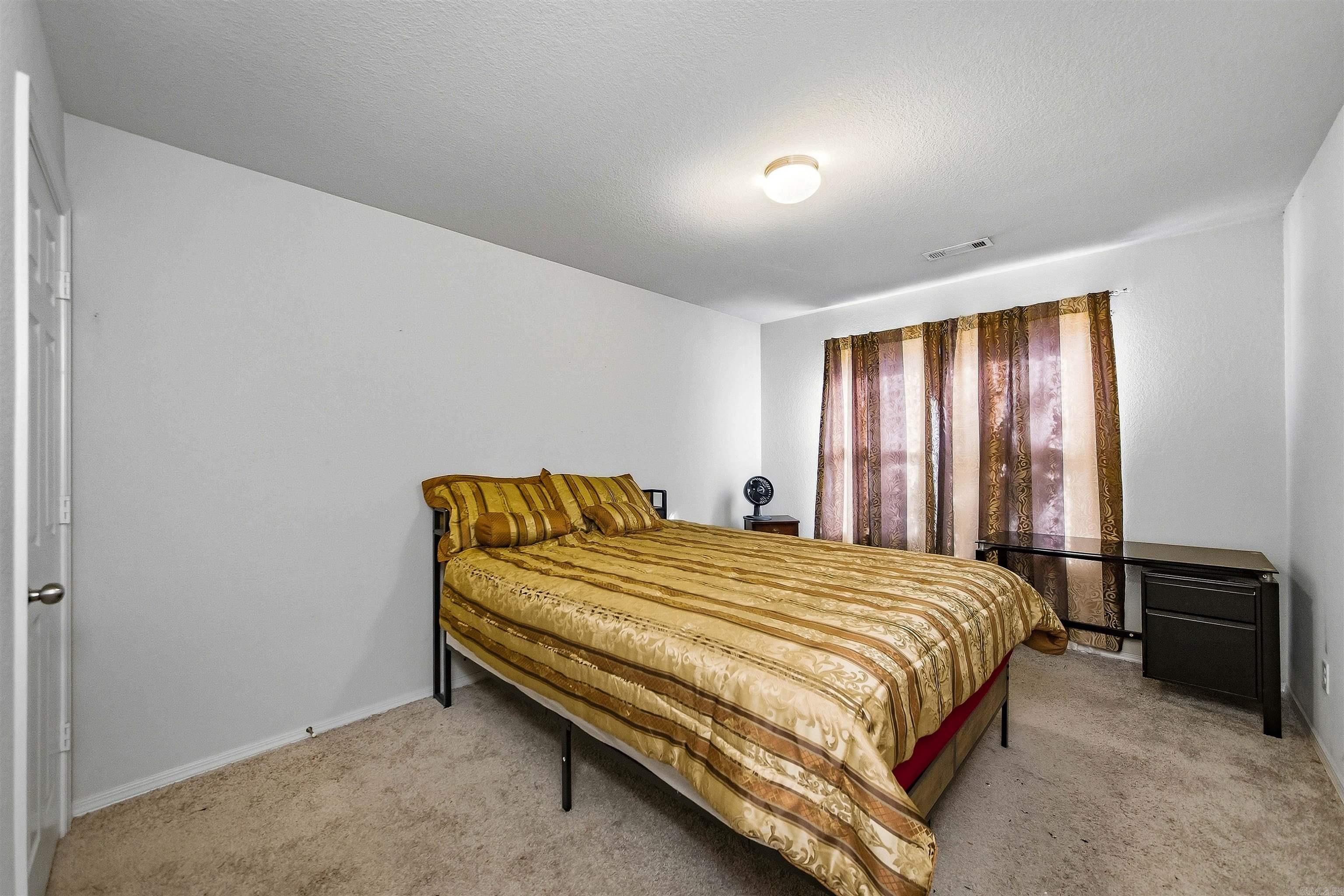 7130 Woodsgate Cove Property Photo 12