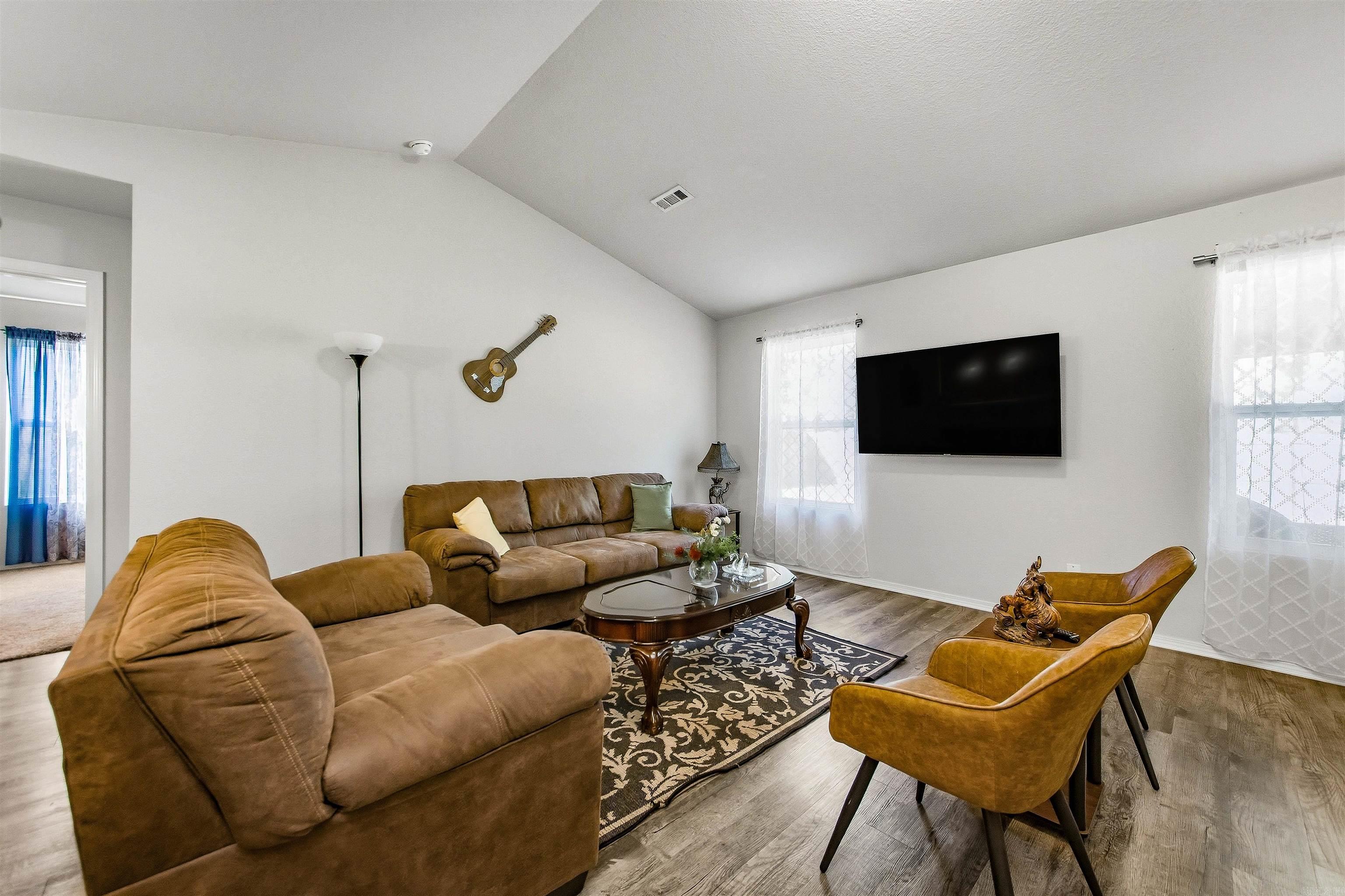 7130 Woodsgate Cove Property Photo 17