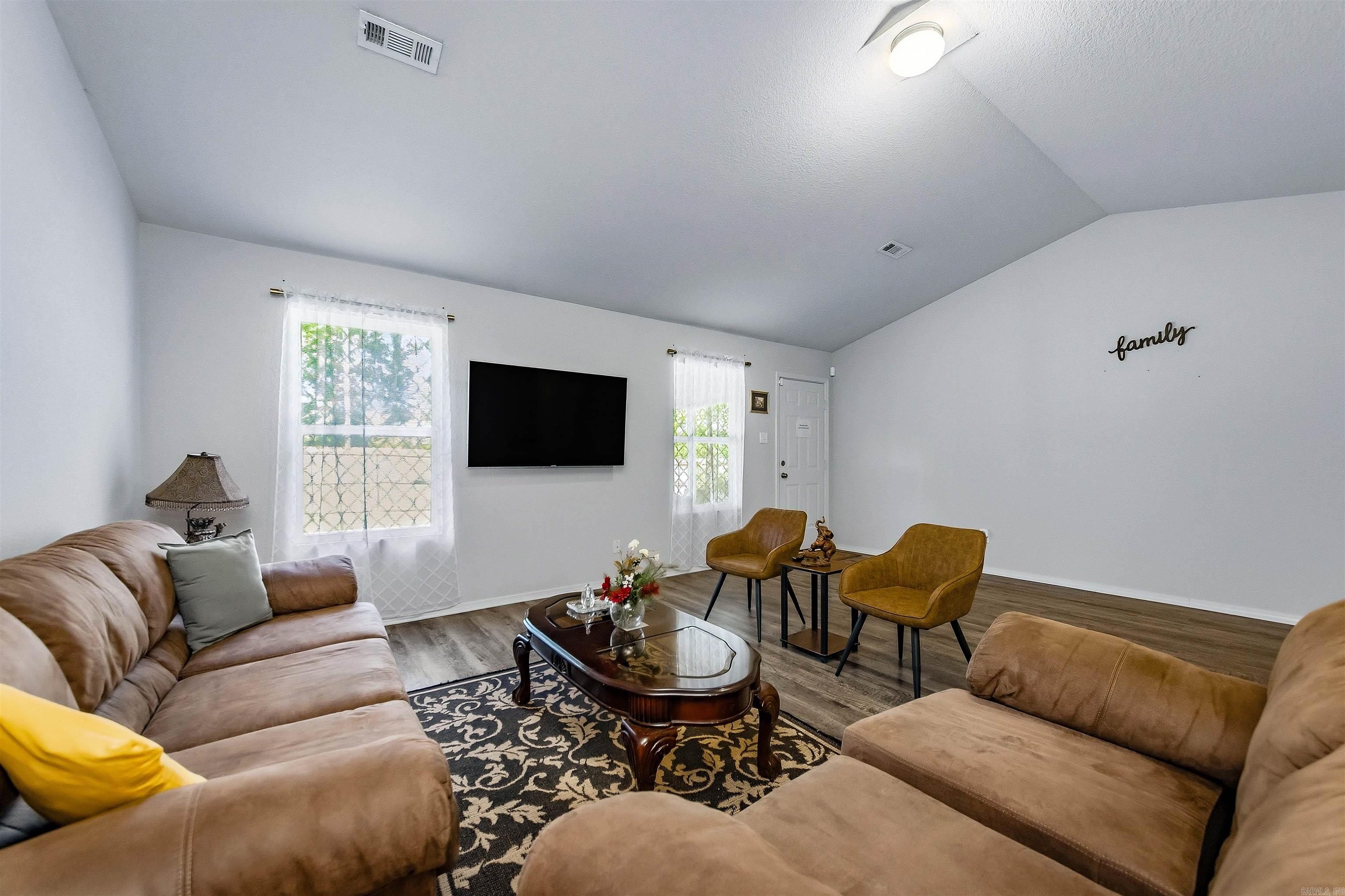 7130 Woodsgate Cove Property Photo 24