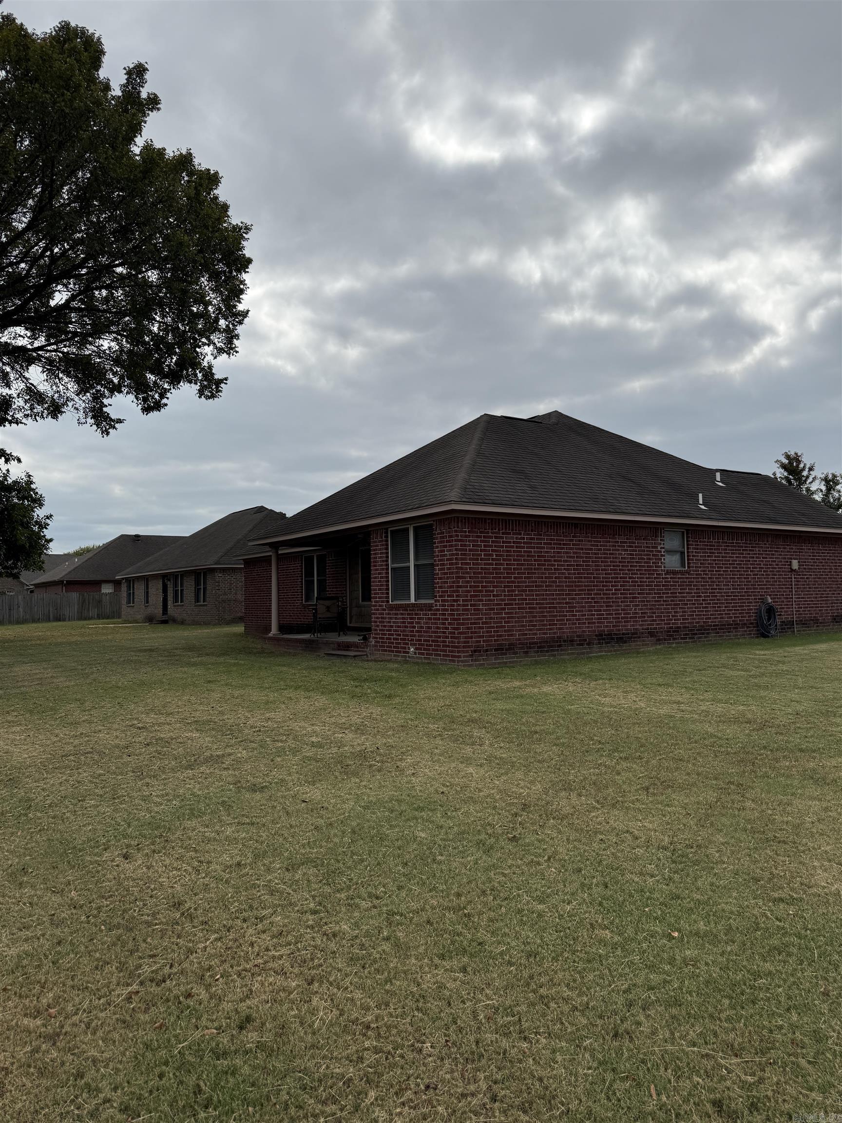 8 Ragan Court Property Photo 6