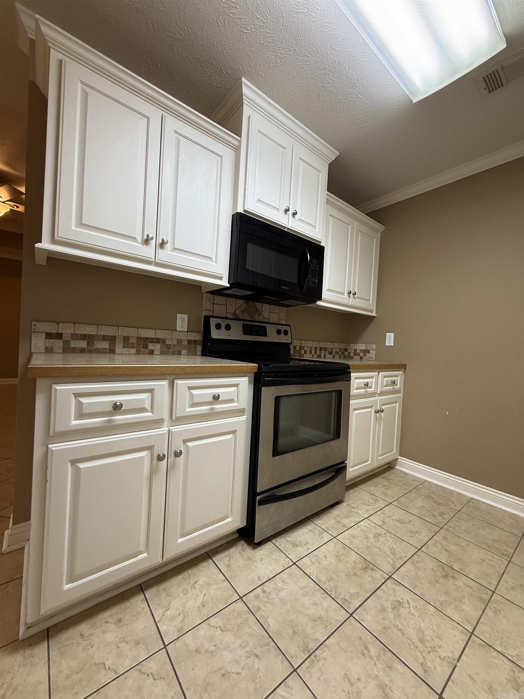 8 Ragan Court Property Photo 20