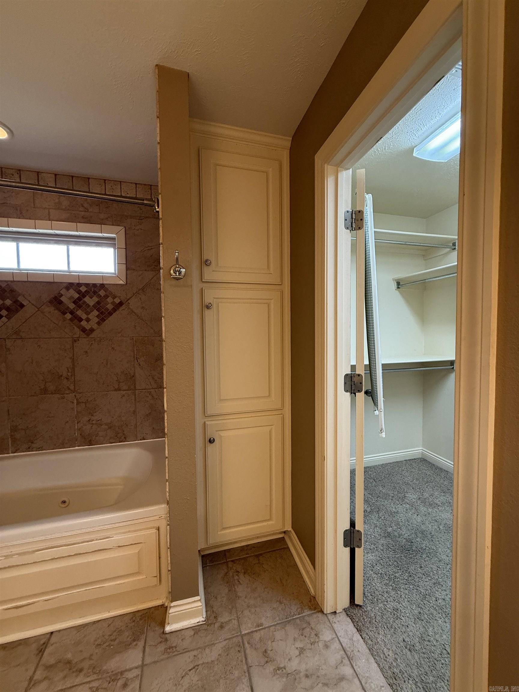 8 Ragan Court Property Photo 31