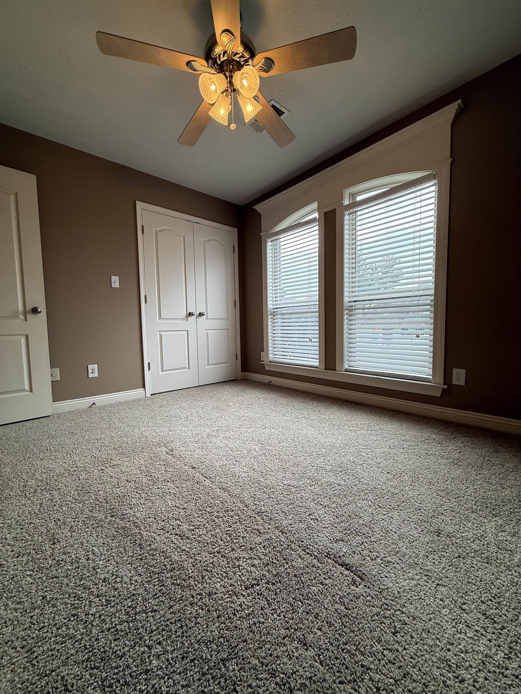 8 Ragan Court Property Photo 36