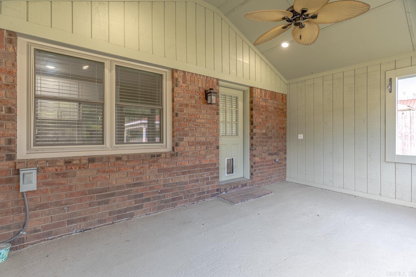 1204 E Union Avenue Property Photo 30