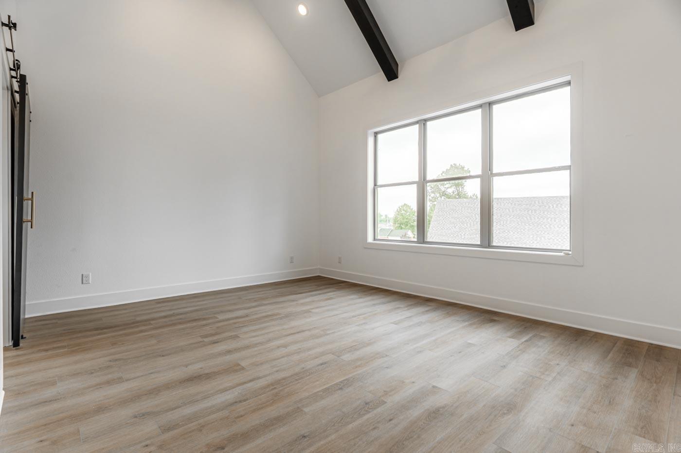 1310 Bridges Avenue Property Photo 23