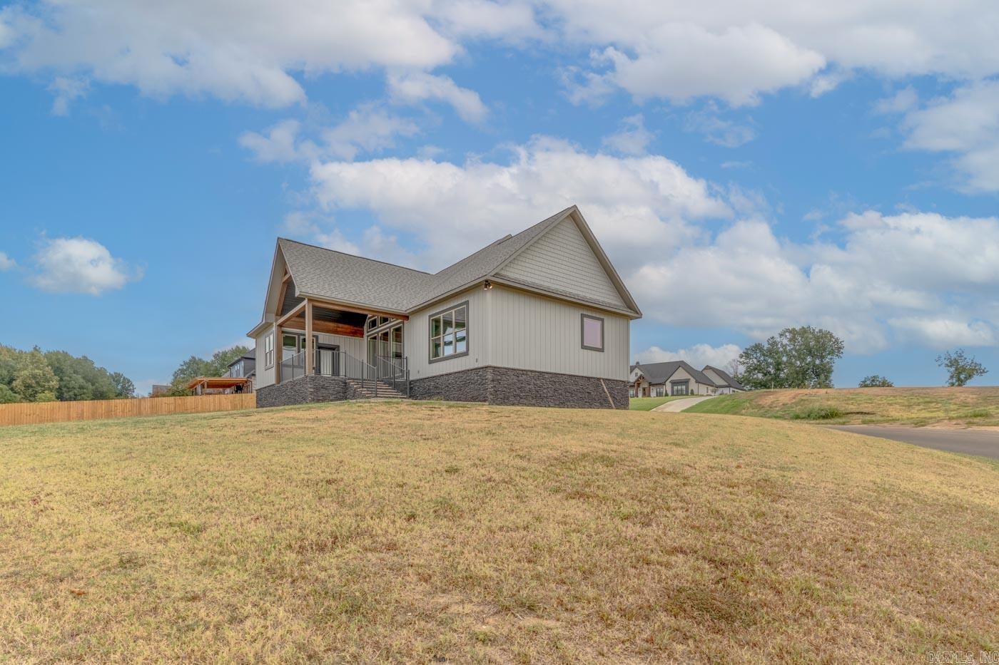 1310 Bridges Avenue Property Photo 48