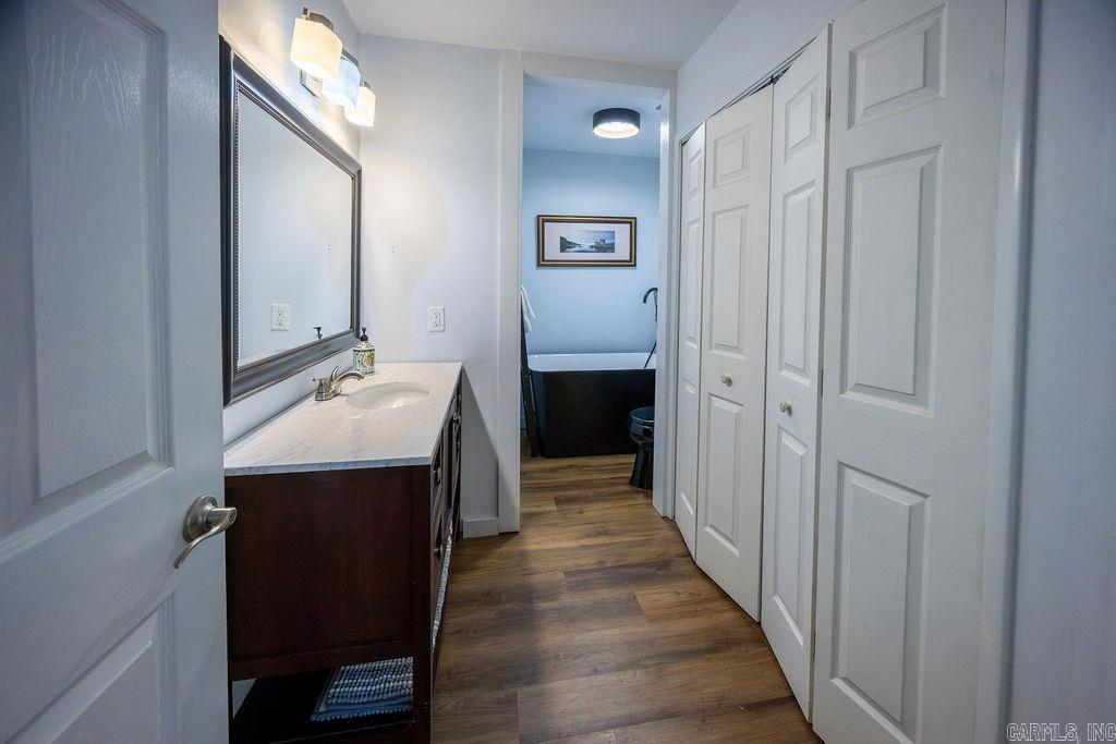 135 Hillview Dr #25 Property Photo 8