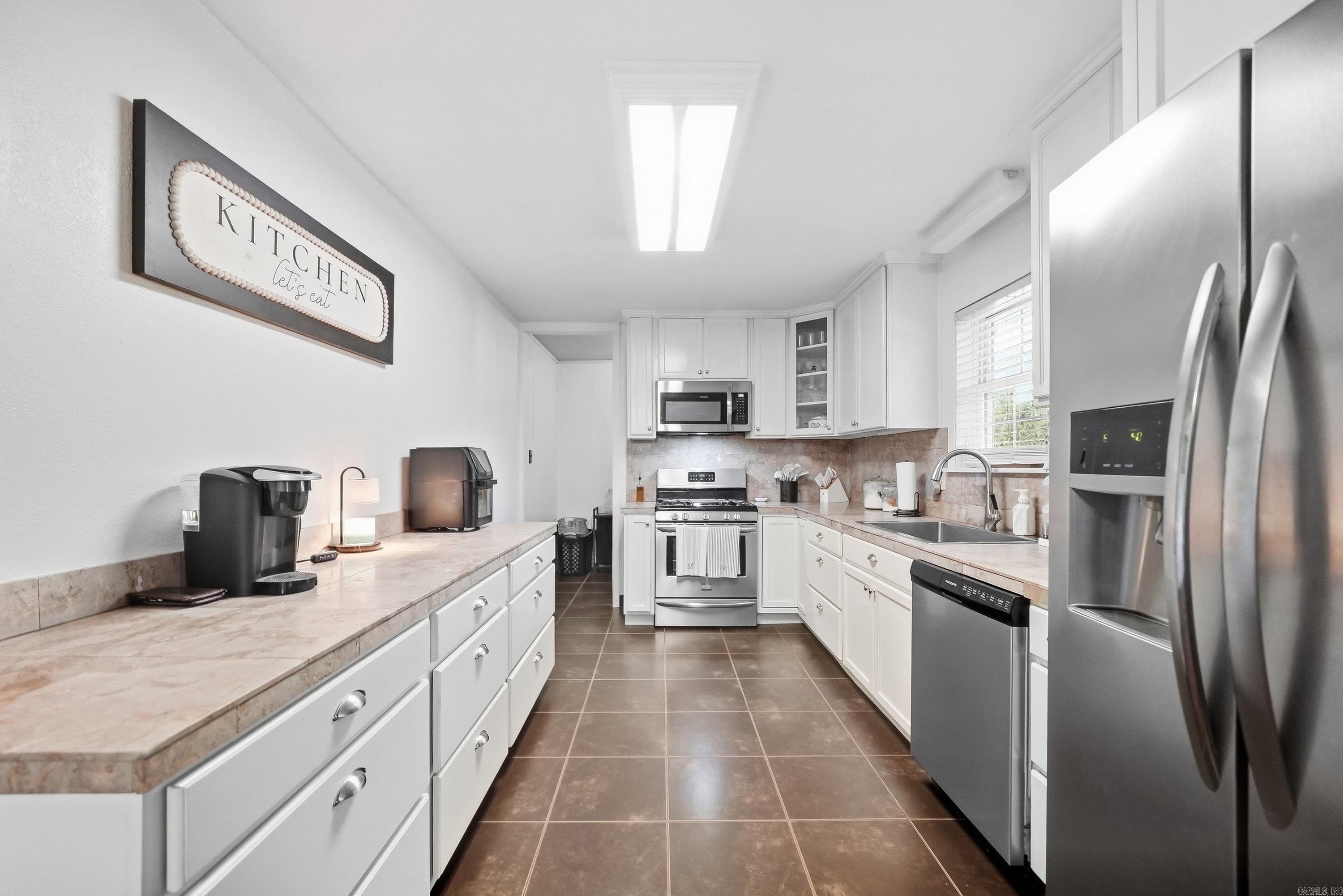 1509 View Street Property Photo 4