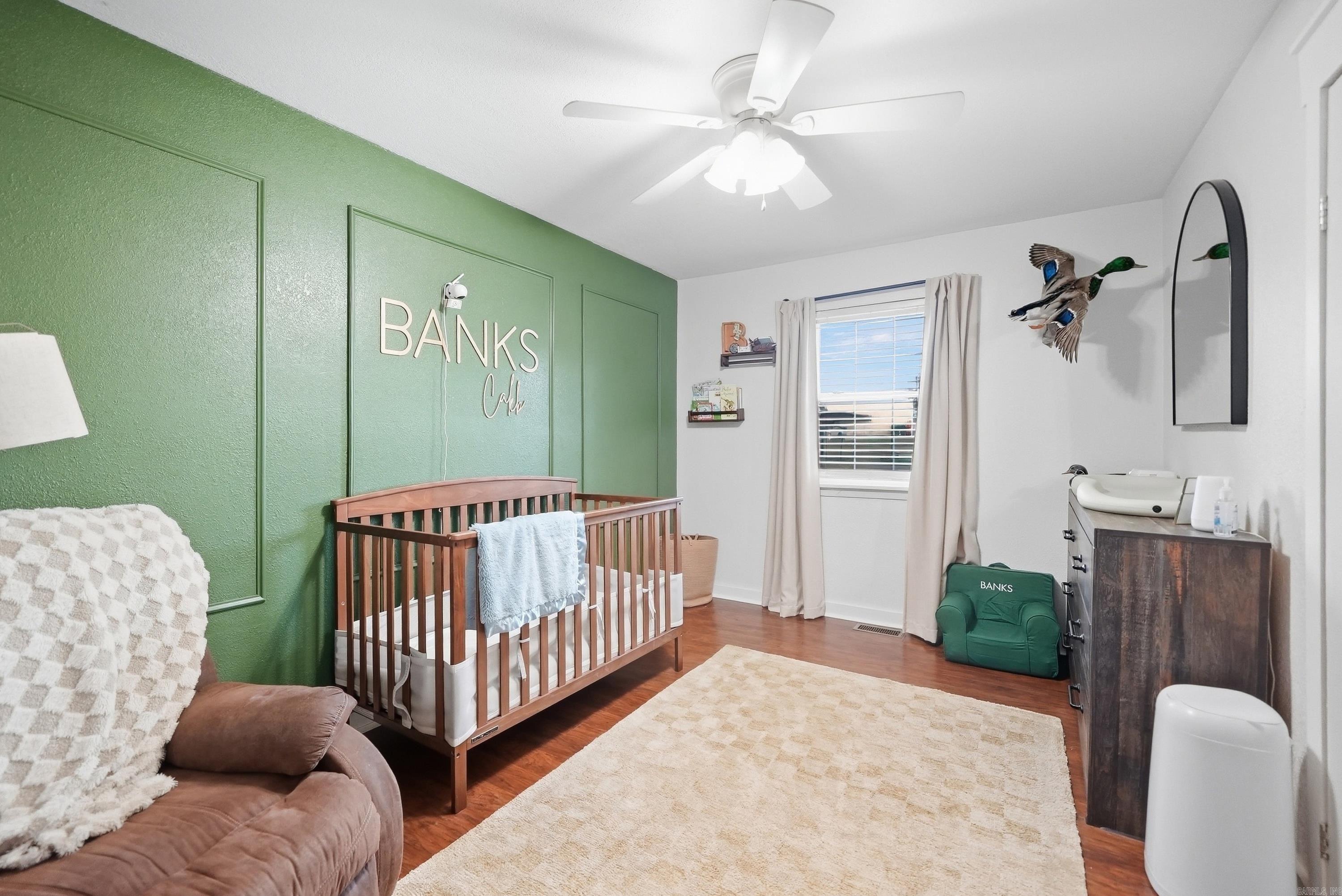 1509 View Street Property Photo 5