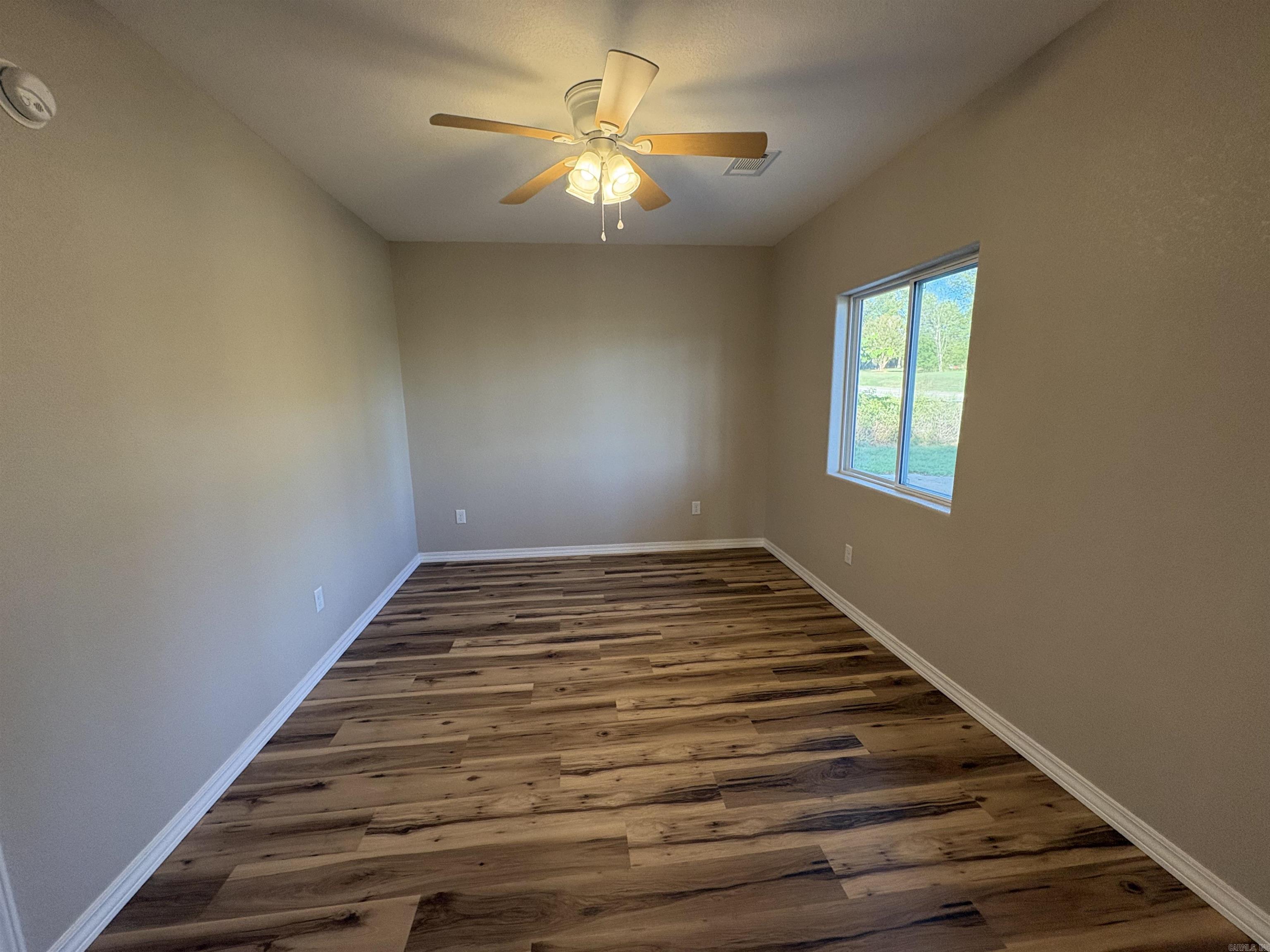 75 N Johnsonville Street Property Photo 6