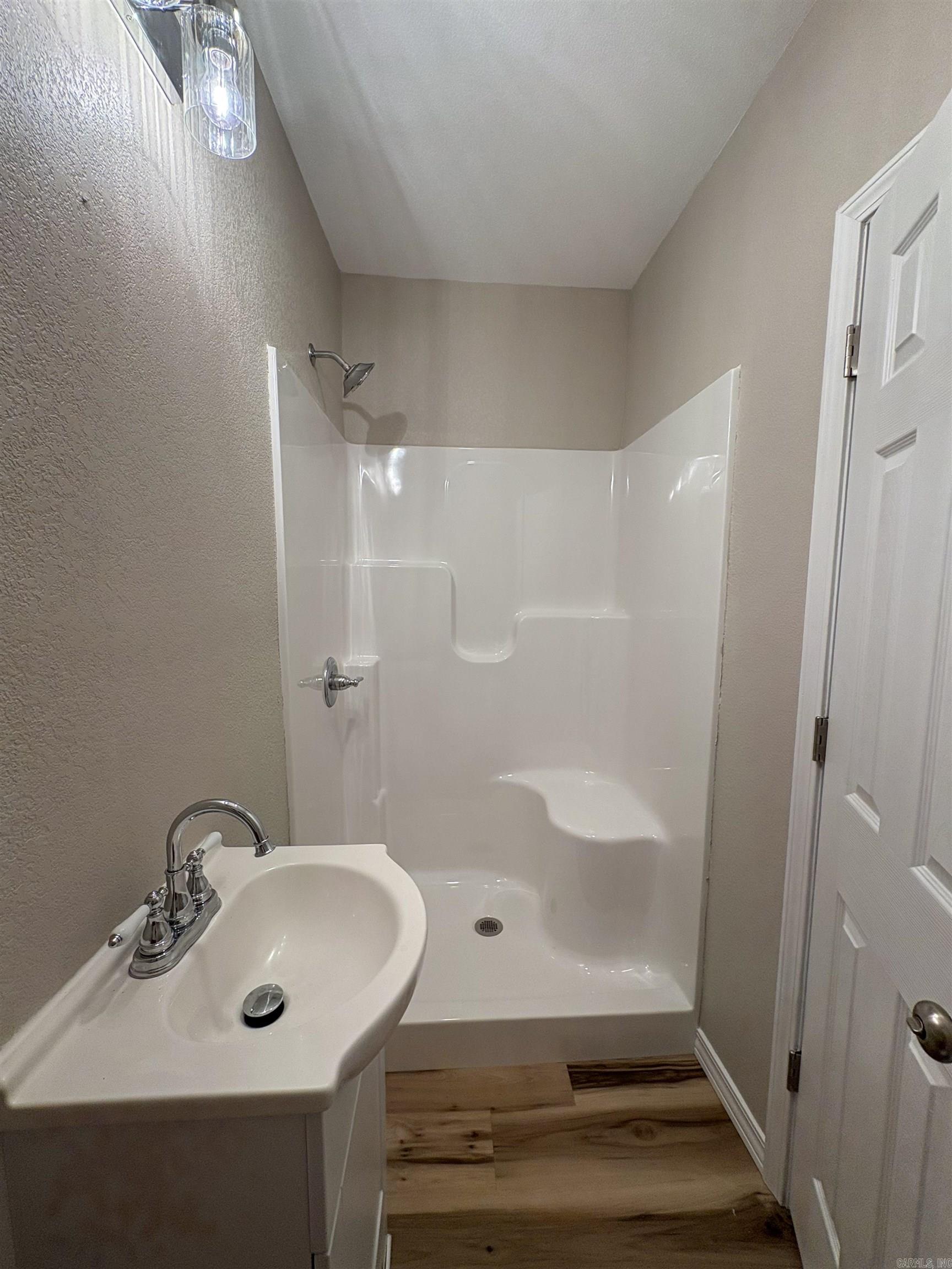75 N Johnsonville Street Property Photo 10