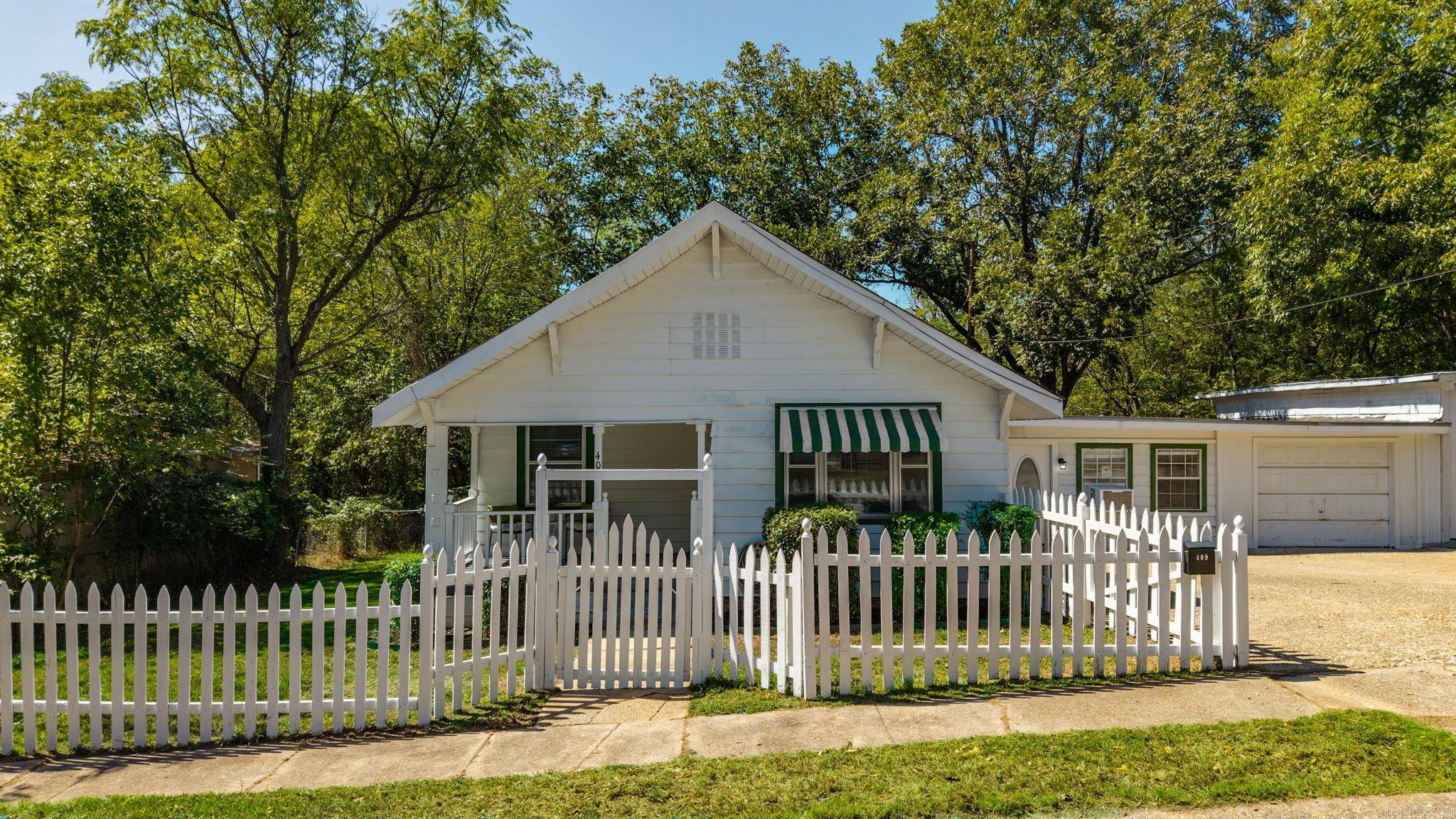 409 South Third Street Property Photo 1