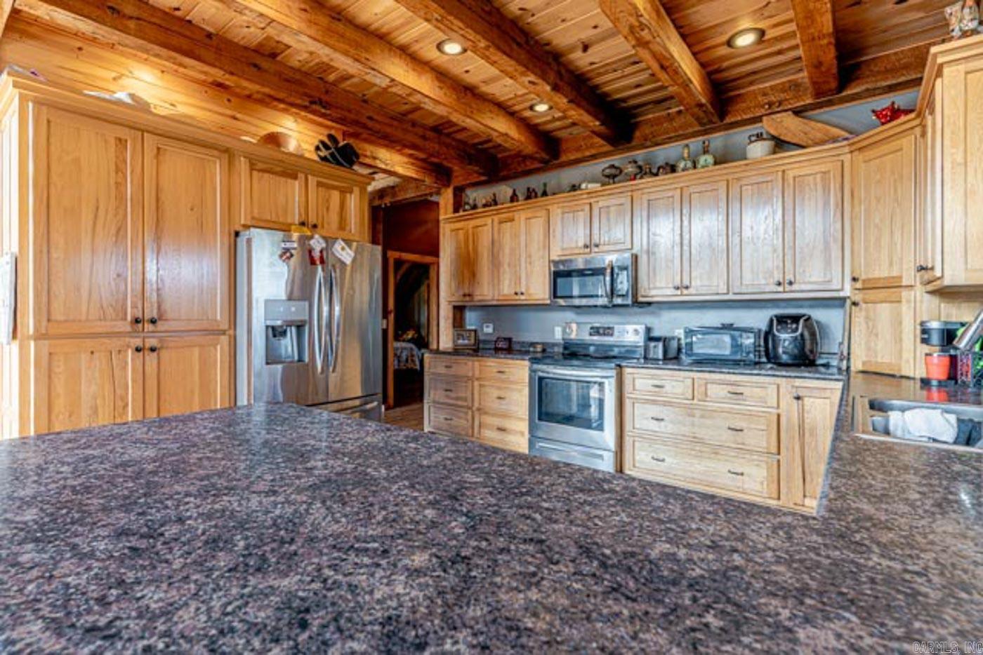 11752 E Highway 62 E Property Photo 15