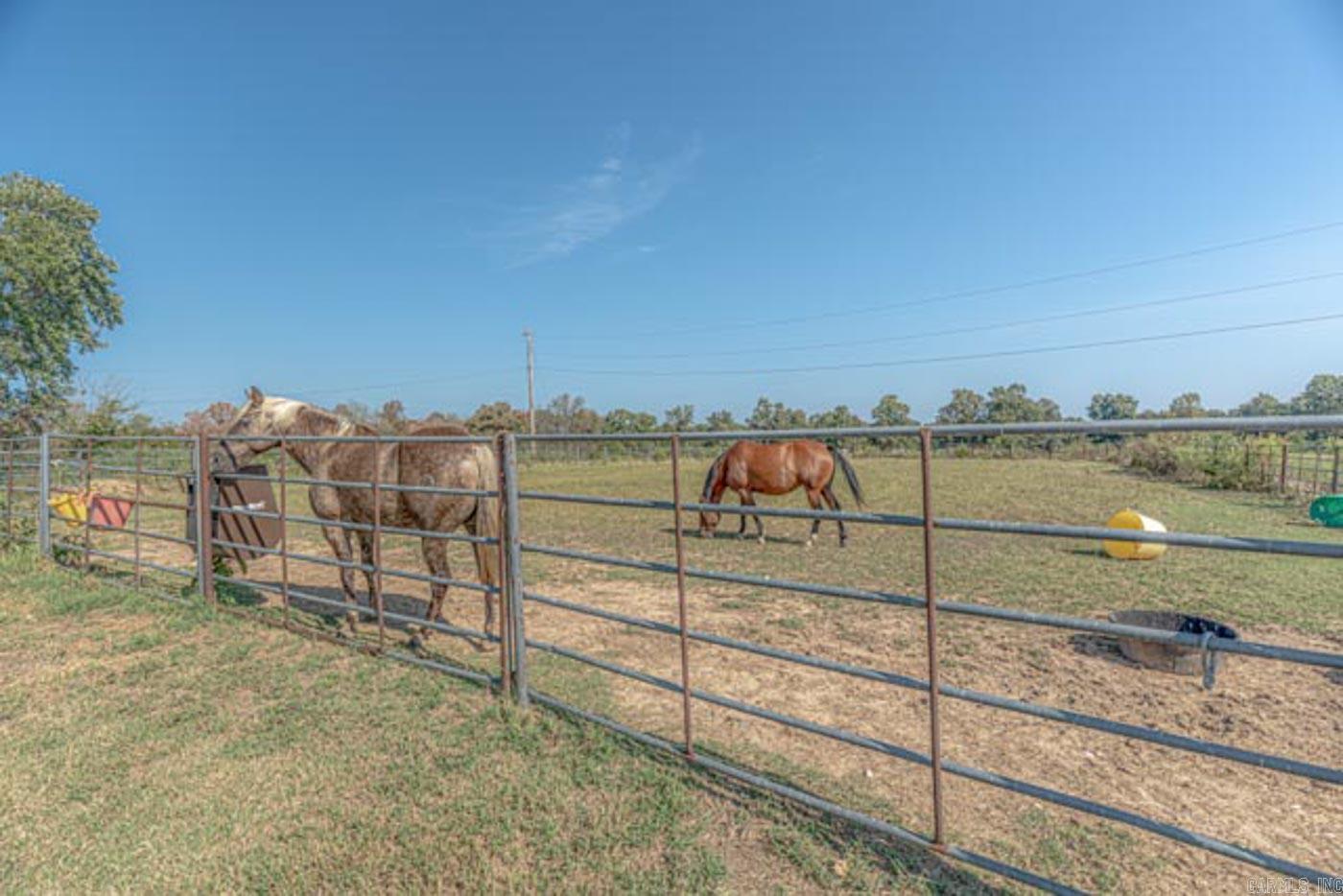 11752 E Highway 62 E Property Photo 32