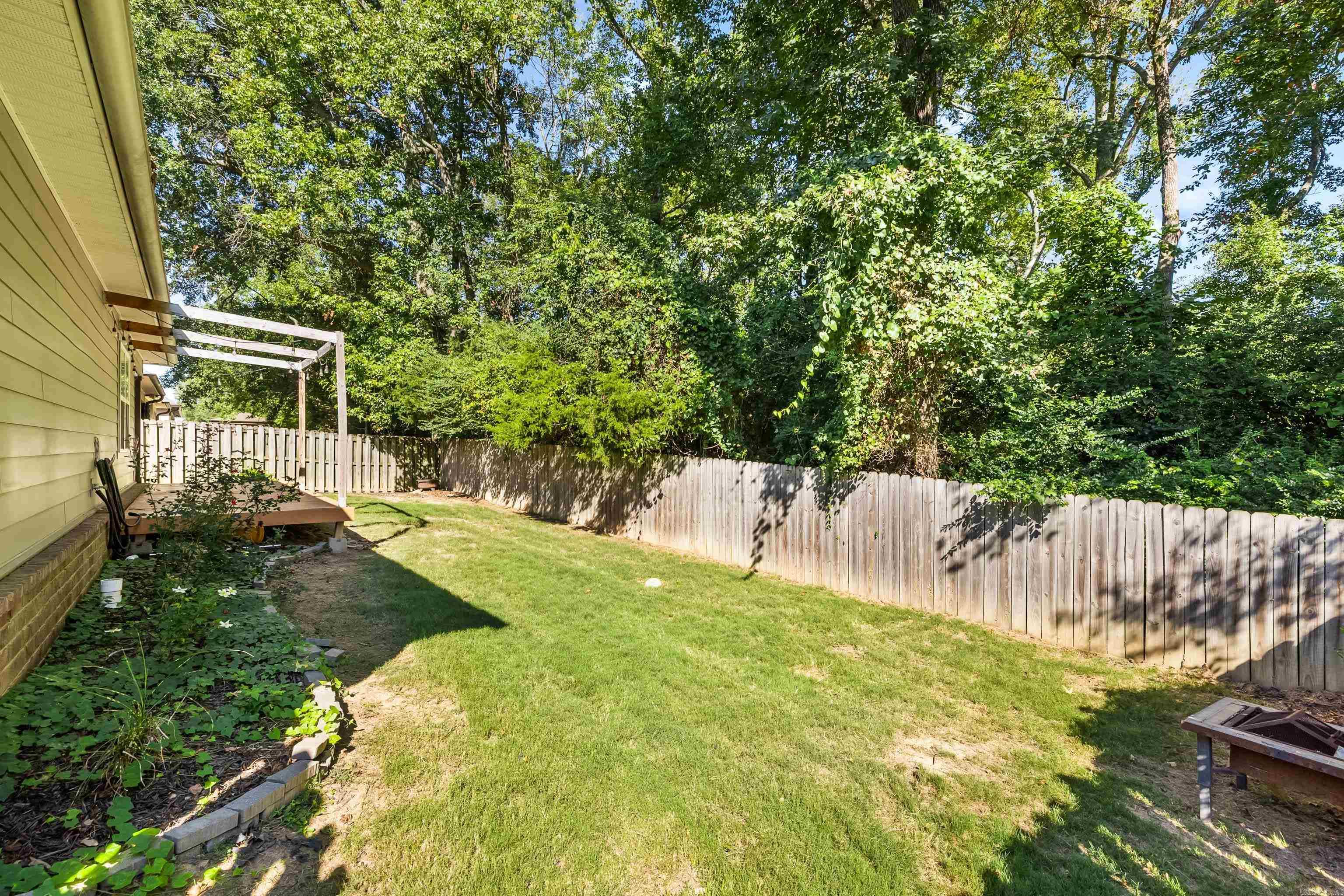 1980 Massee Gardens Property Photo 28