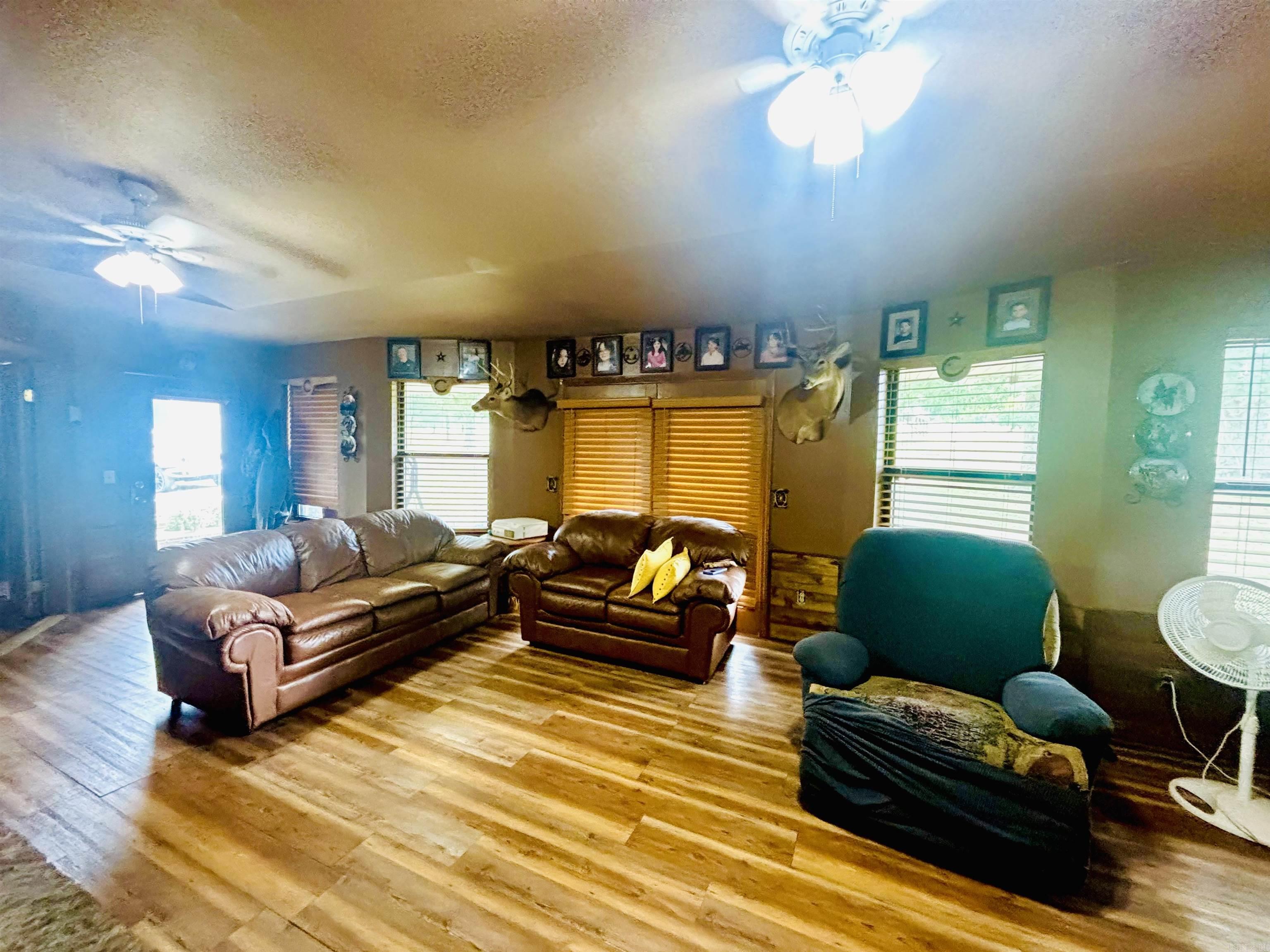 3334 Little Red River Road Property Photo 10