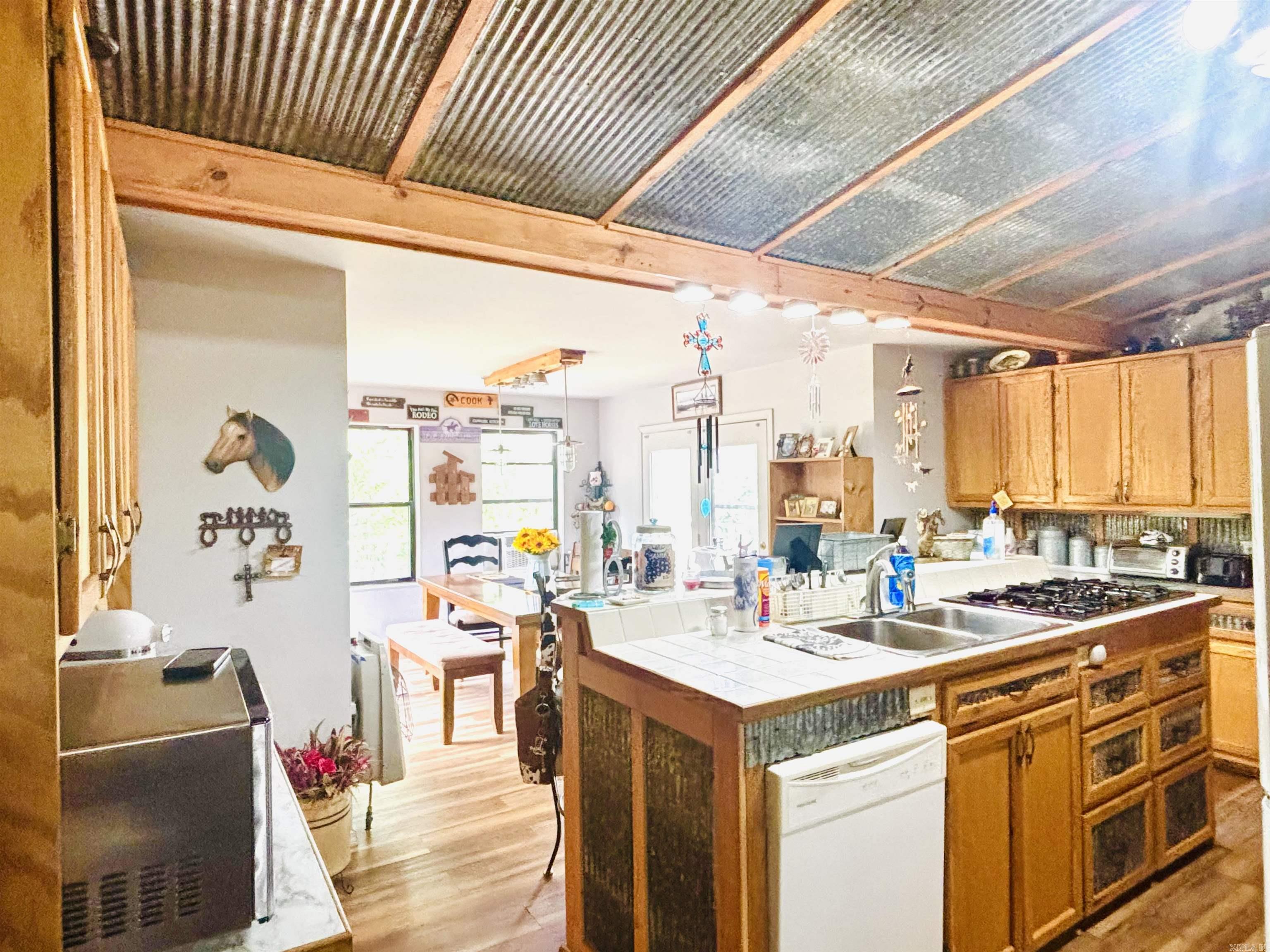 3334 Little Red River Road Property Photo 16