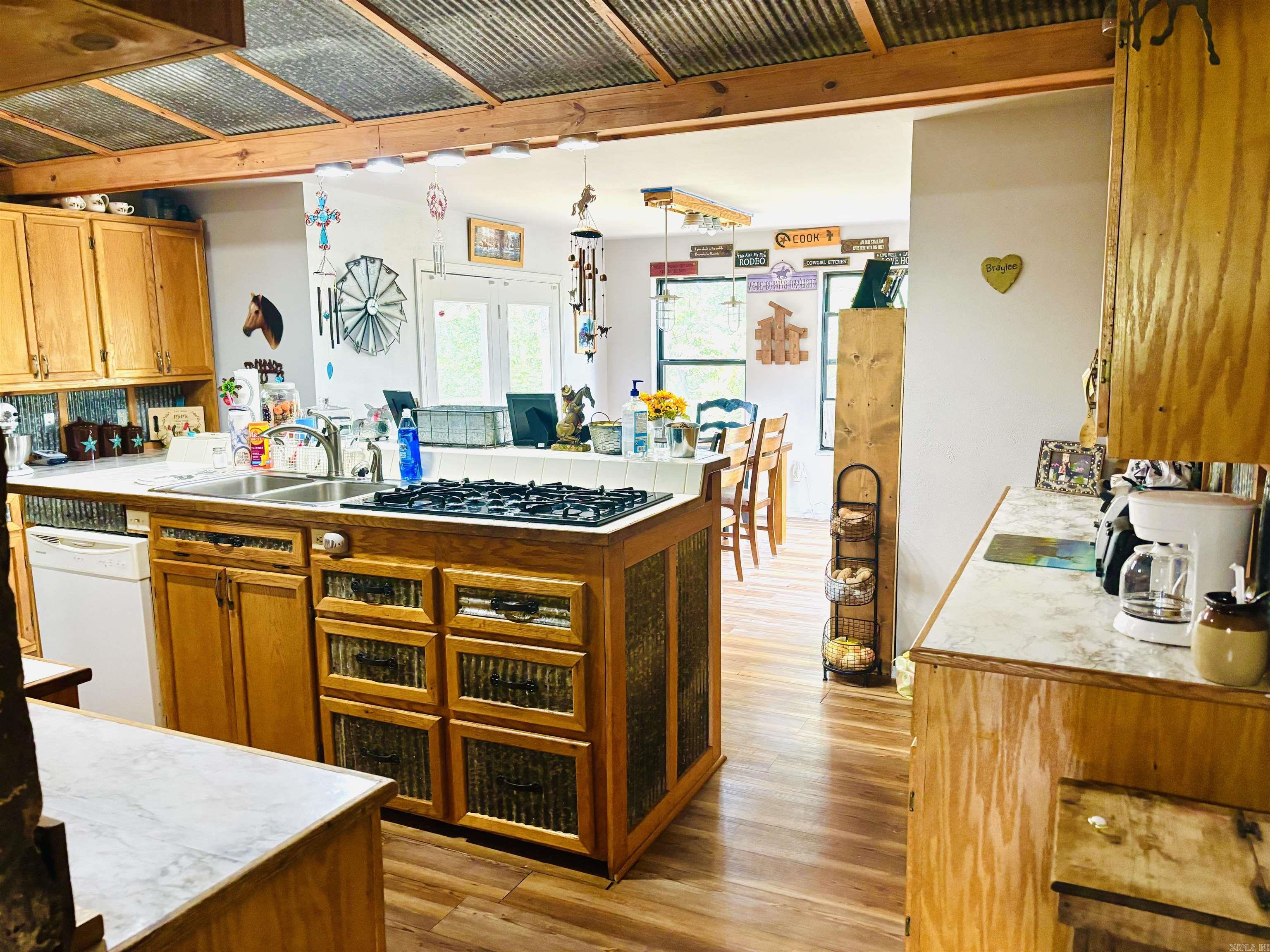 3334 Little Red River Road Property Photo 17