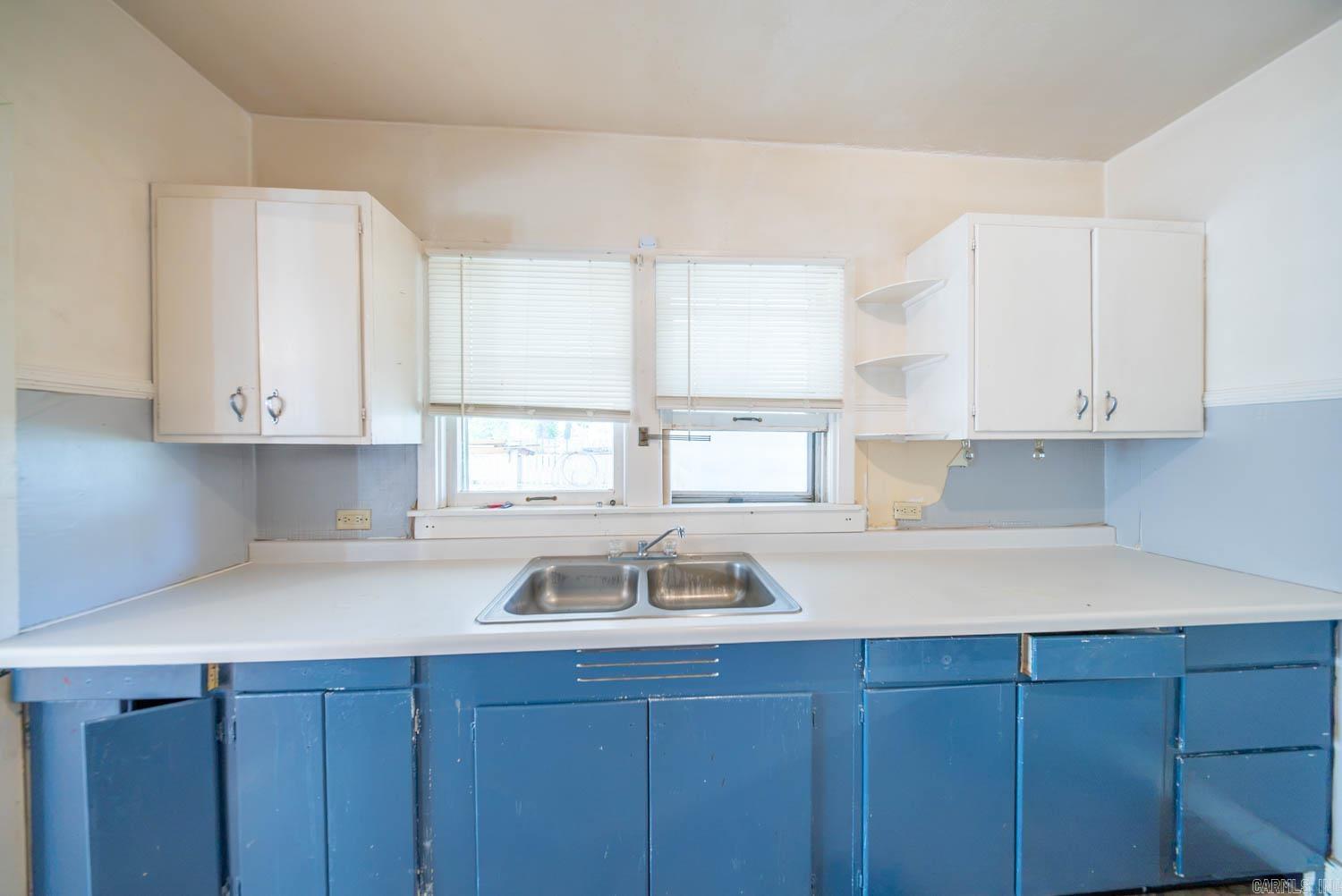 401 Hall Street Property Photo 20