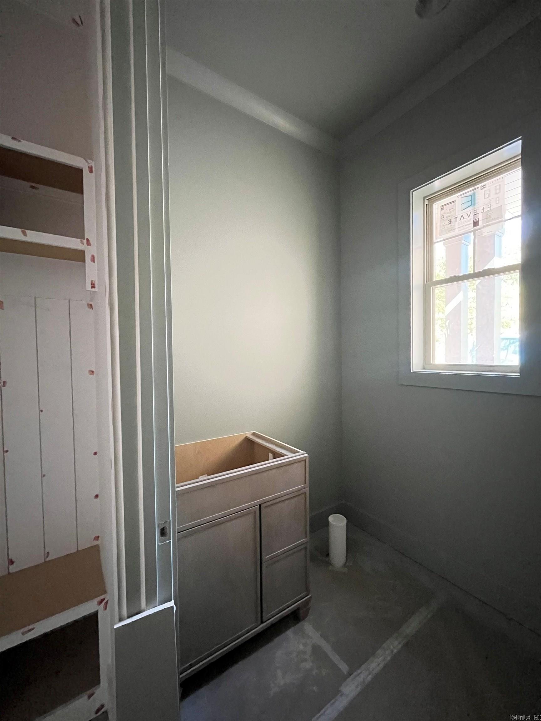 5 Villacarriedo Drive Property Photo 9