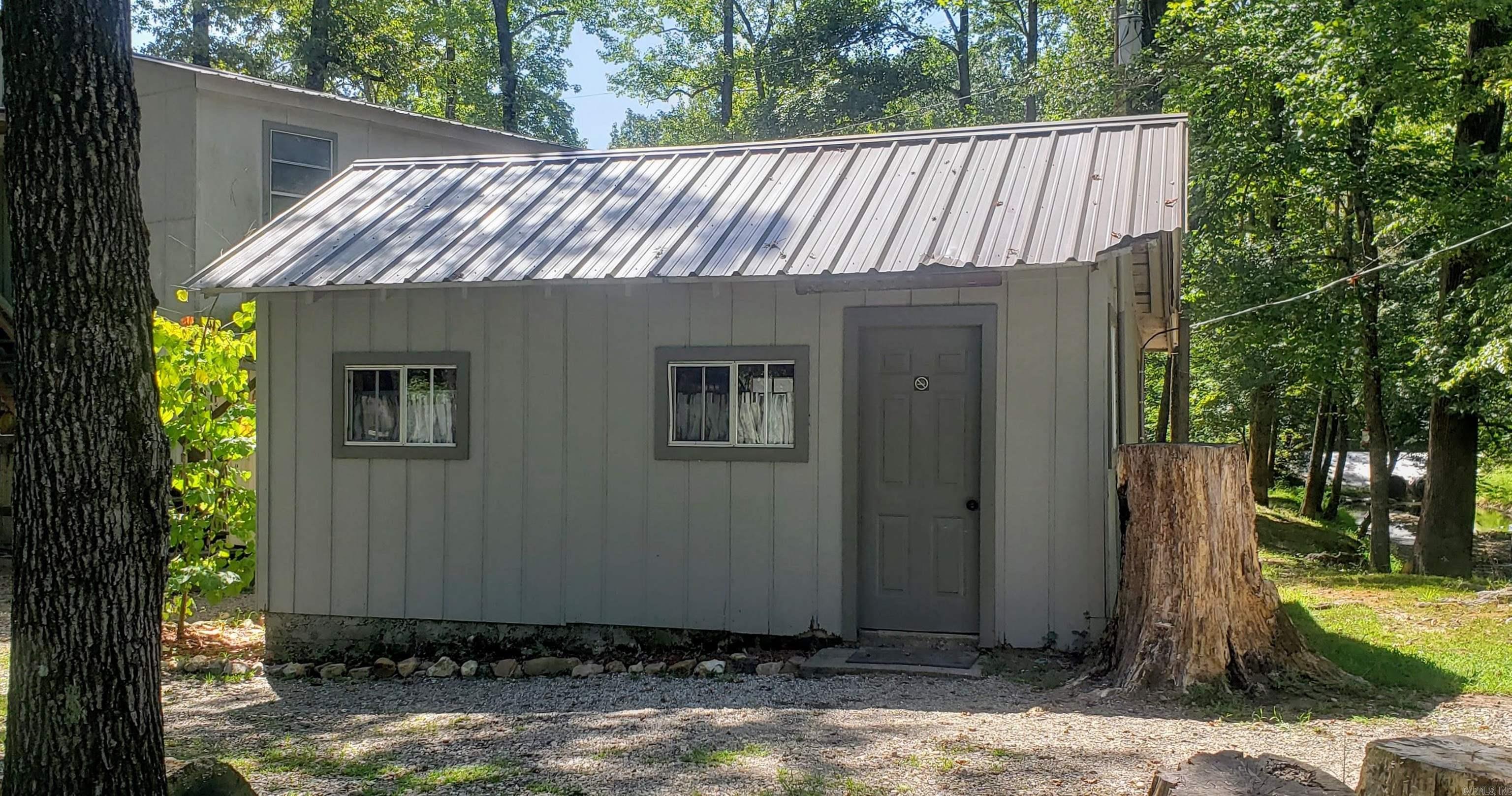 69 Arrowhead Dr Property Photo 11