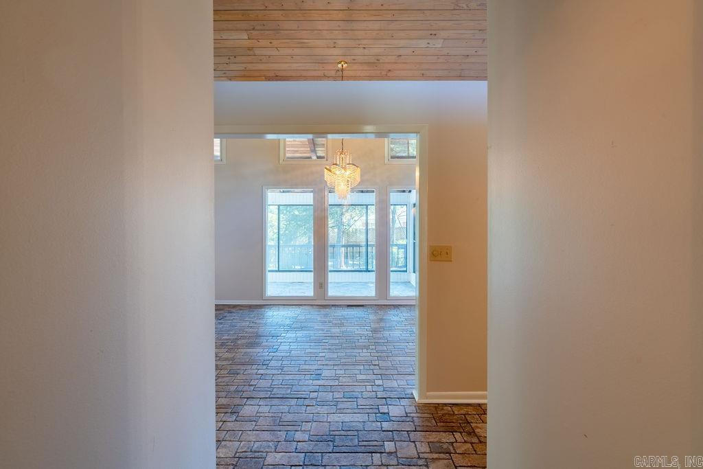 1108 Scenic Place Property Photo 7