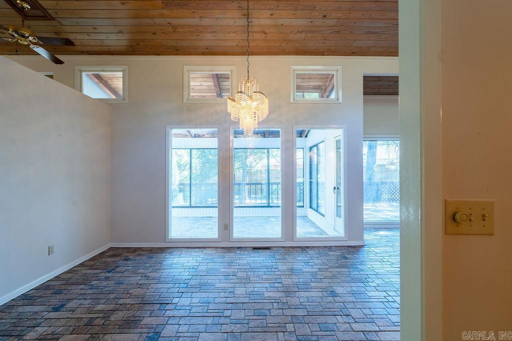 1108 Scenic Place Property Photo 9