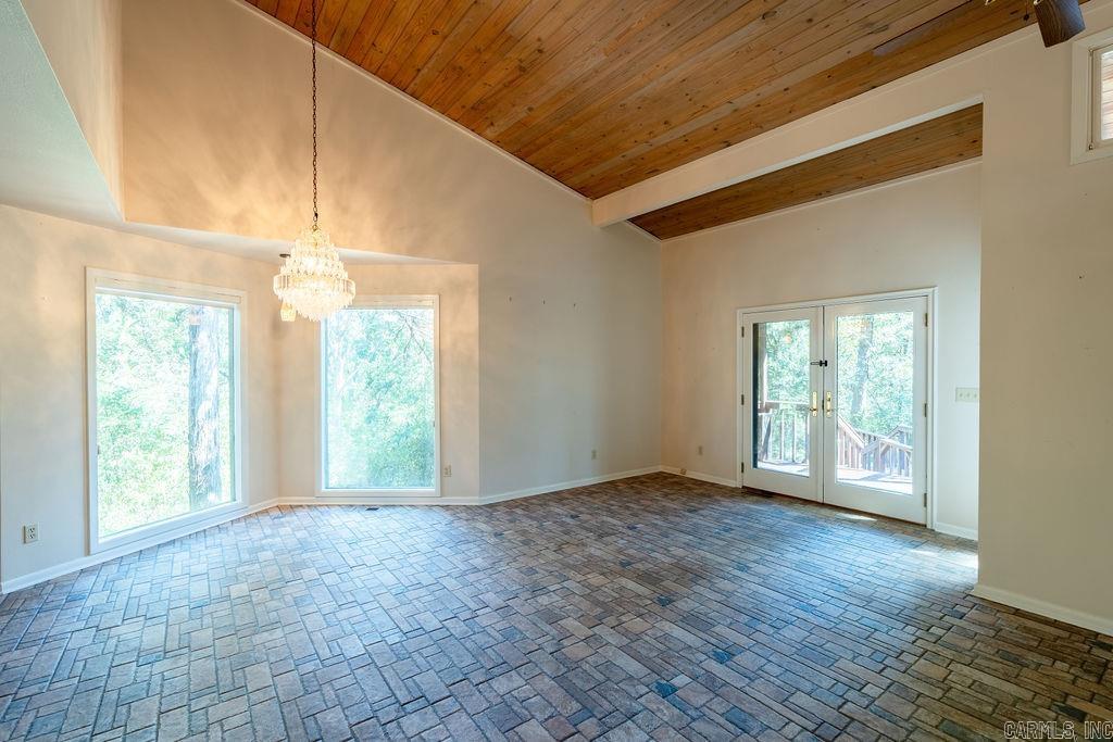 1108 Scenic Place Property Photo 15