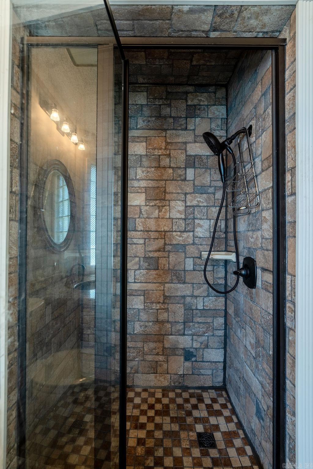 1108 Scenic Place Property Photo 27