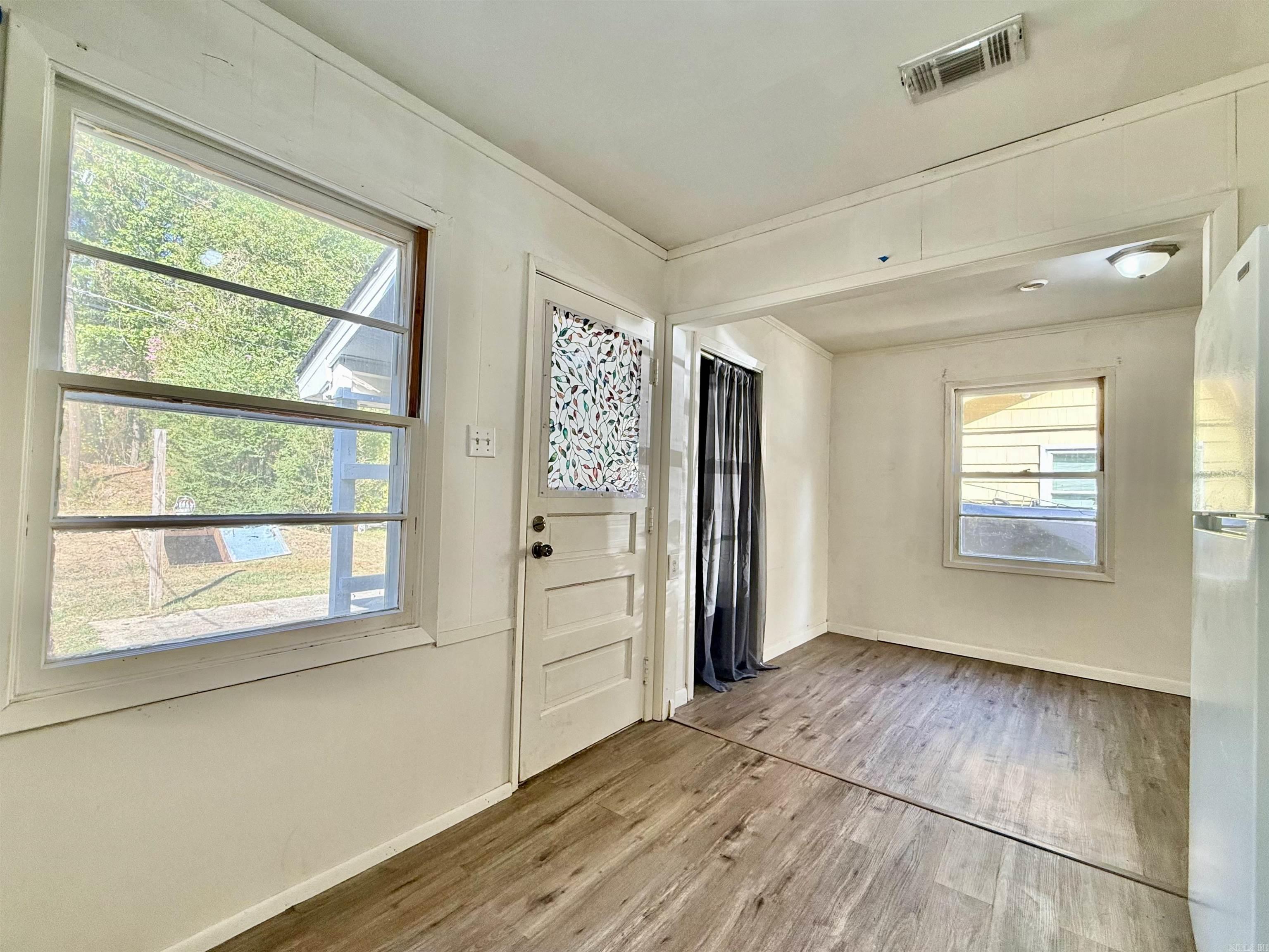 728 Lucas Lane Property Photo 12