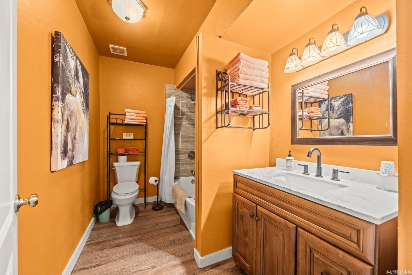 224 Court Street Property Photo 39