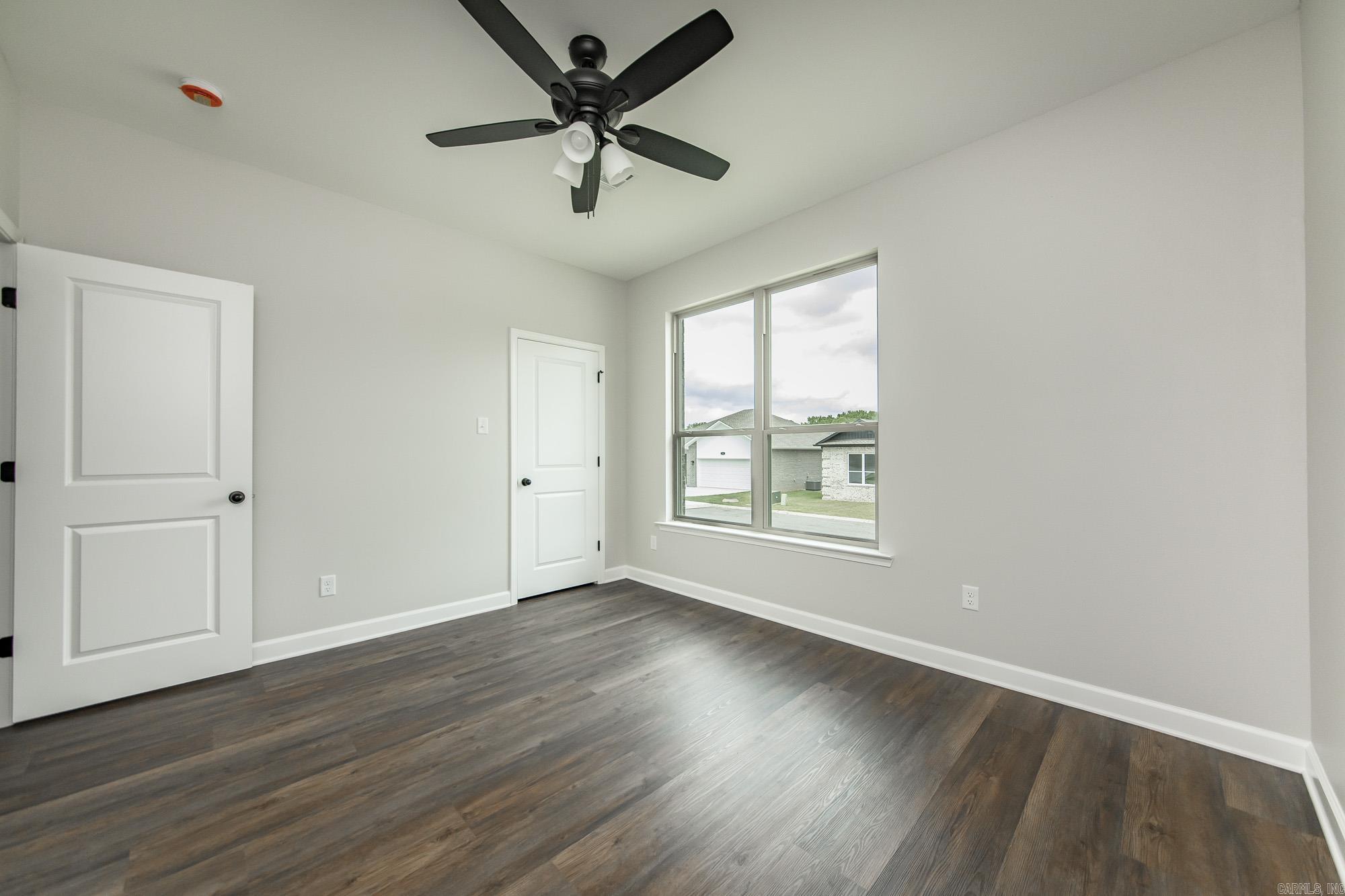942 Villa Vista Circle Property Photo 18