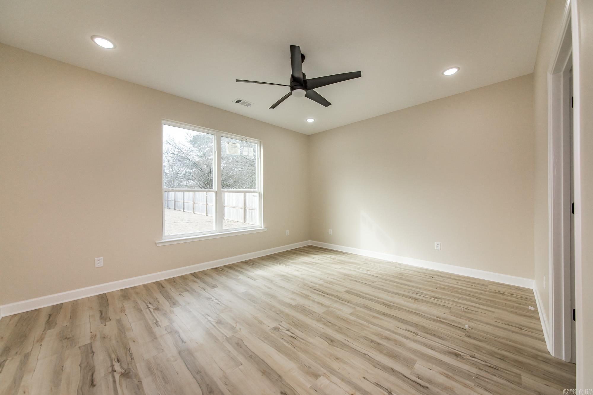 944 Villa Vista Circle Property Photo 10