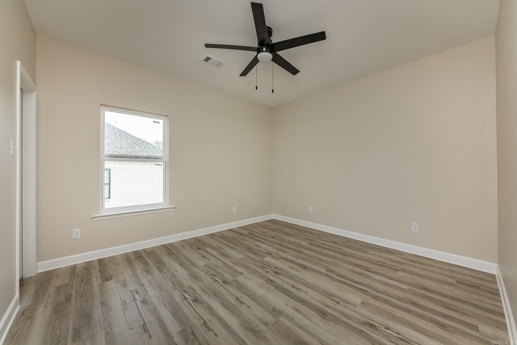 944 Villa Vista Circle Property Photo 16