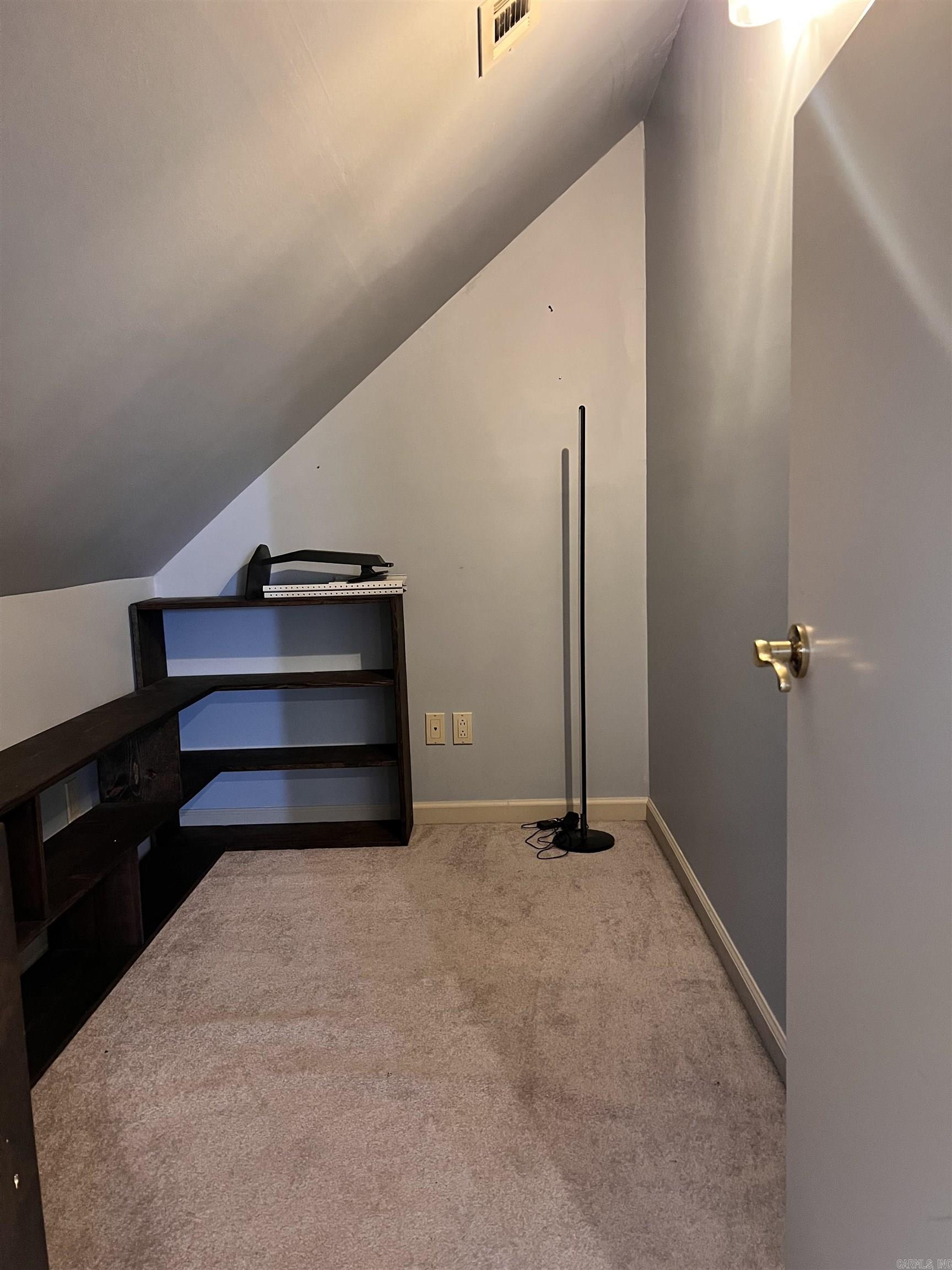 130 Day Drive Property Photo 19