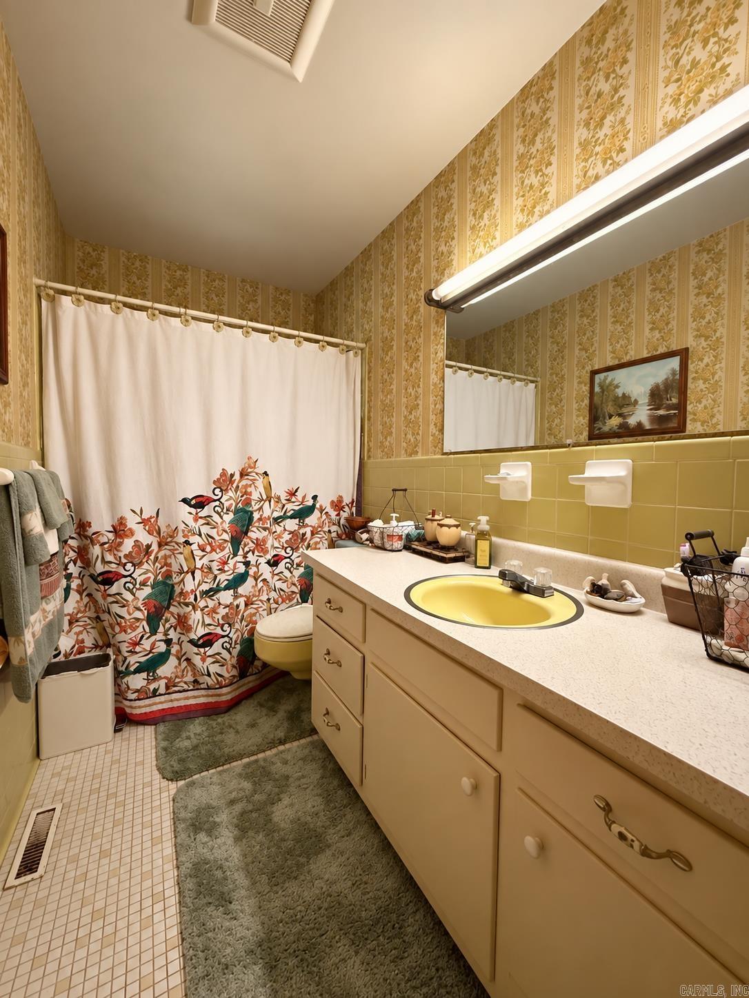 6 Nokomis Dr. Property Photo 11