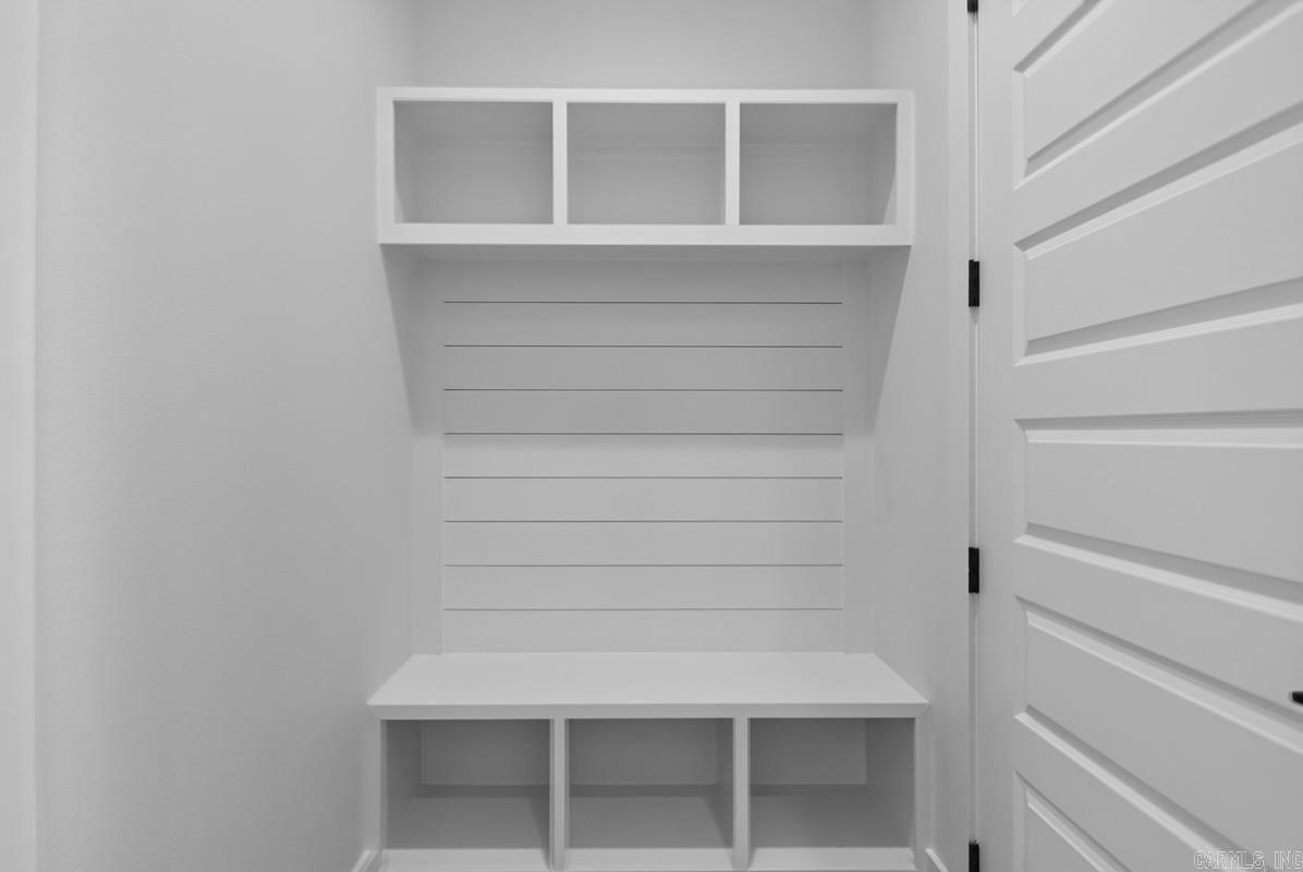 131 Calion Ct Property Photo 40