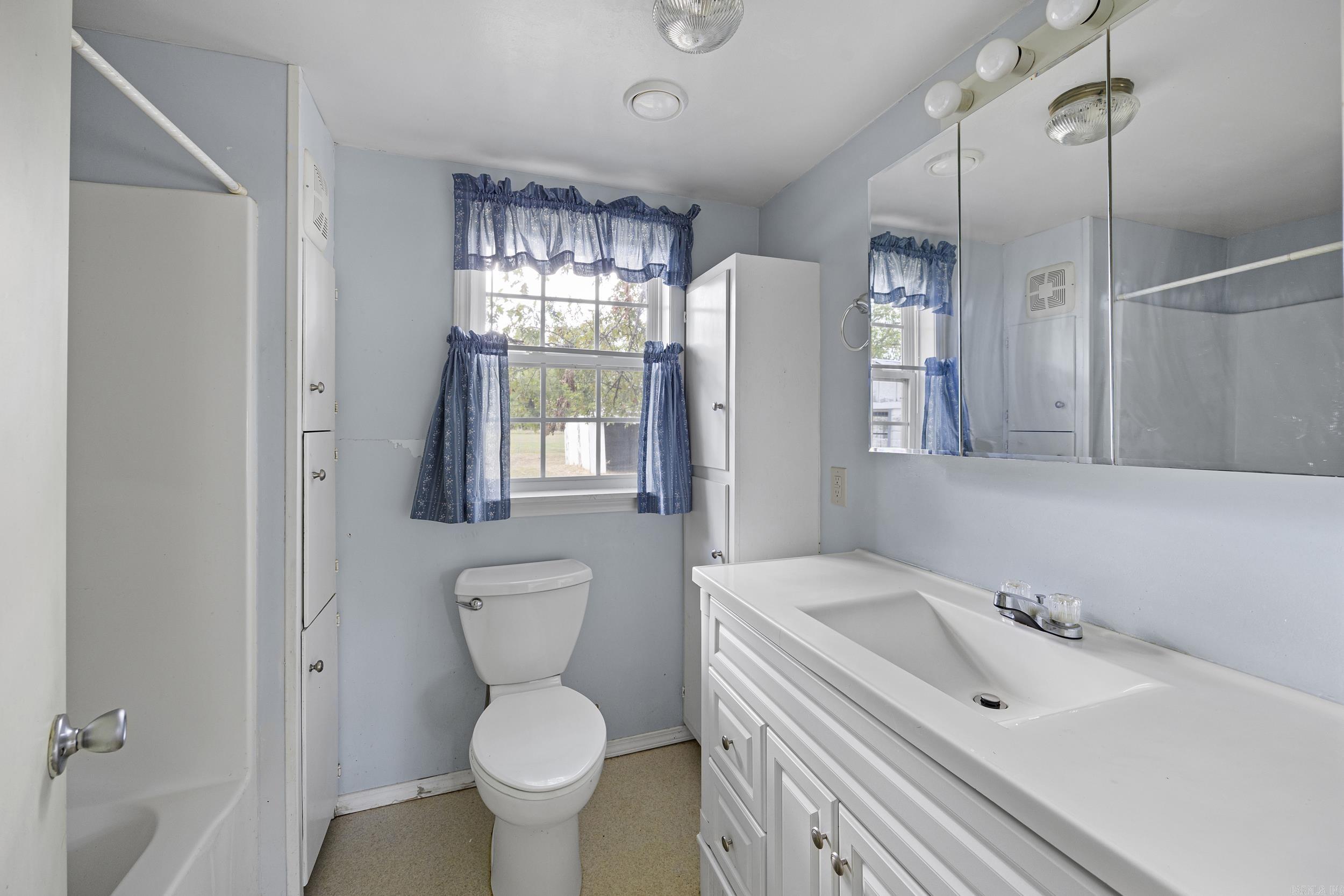 179 Plum Street Property Photo 9
