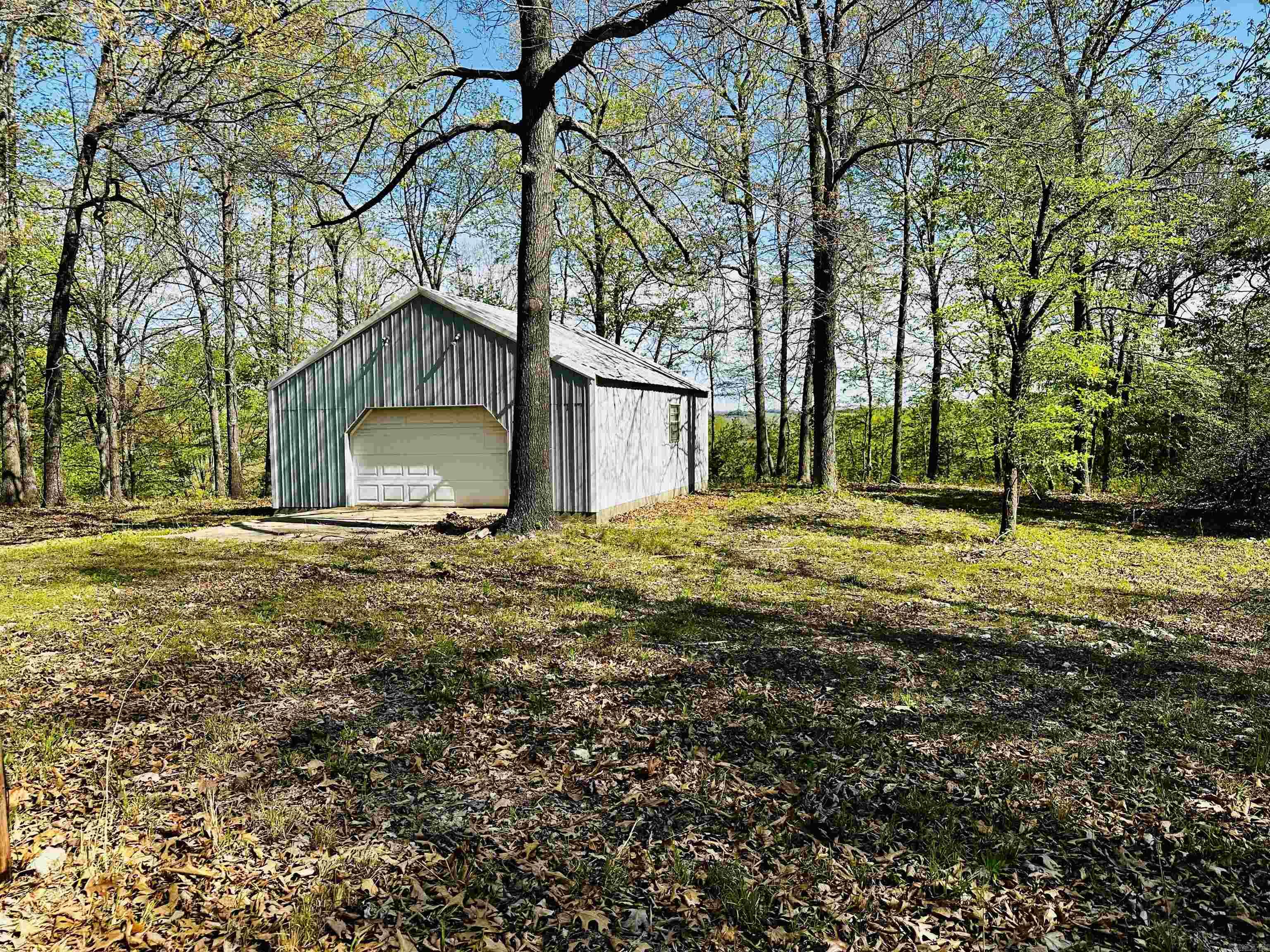 410 Davis Creek Property Photo 18