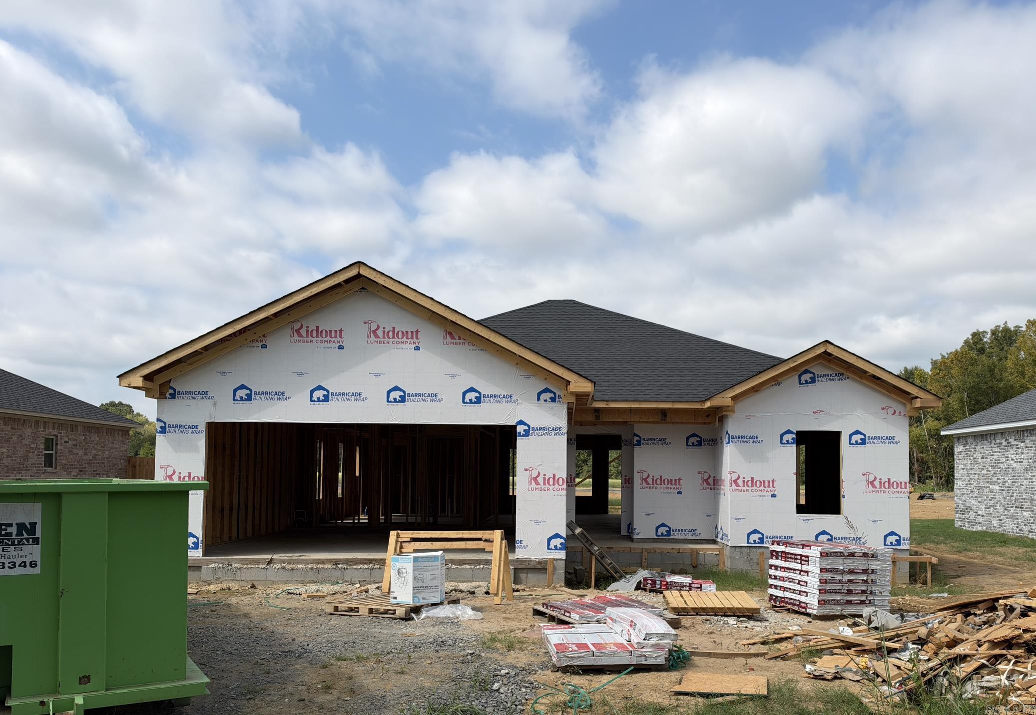 120 S Apple Street Property Photo 2