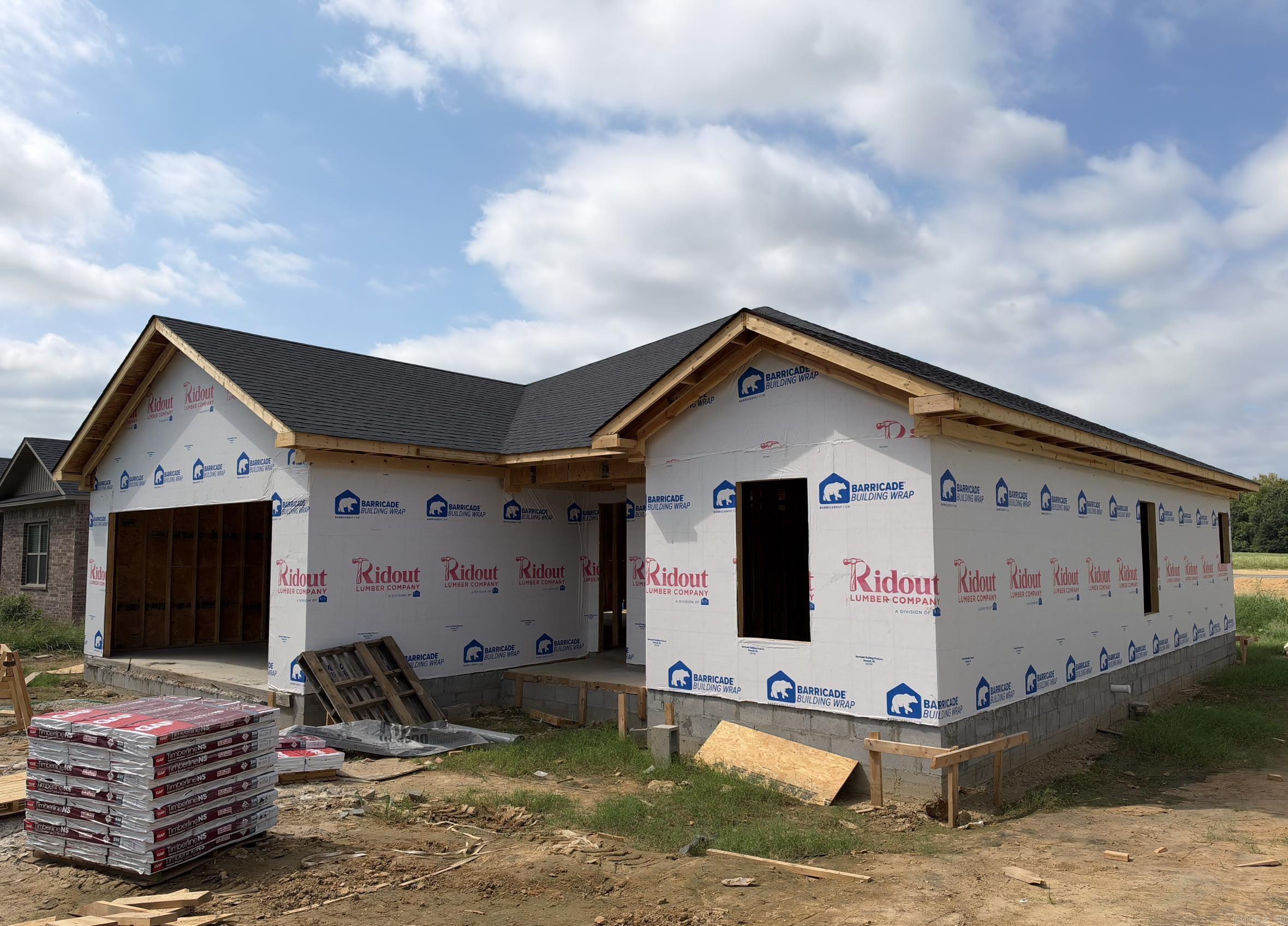 120 S Apple Street Property Photo 3