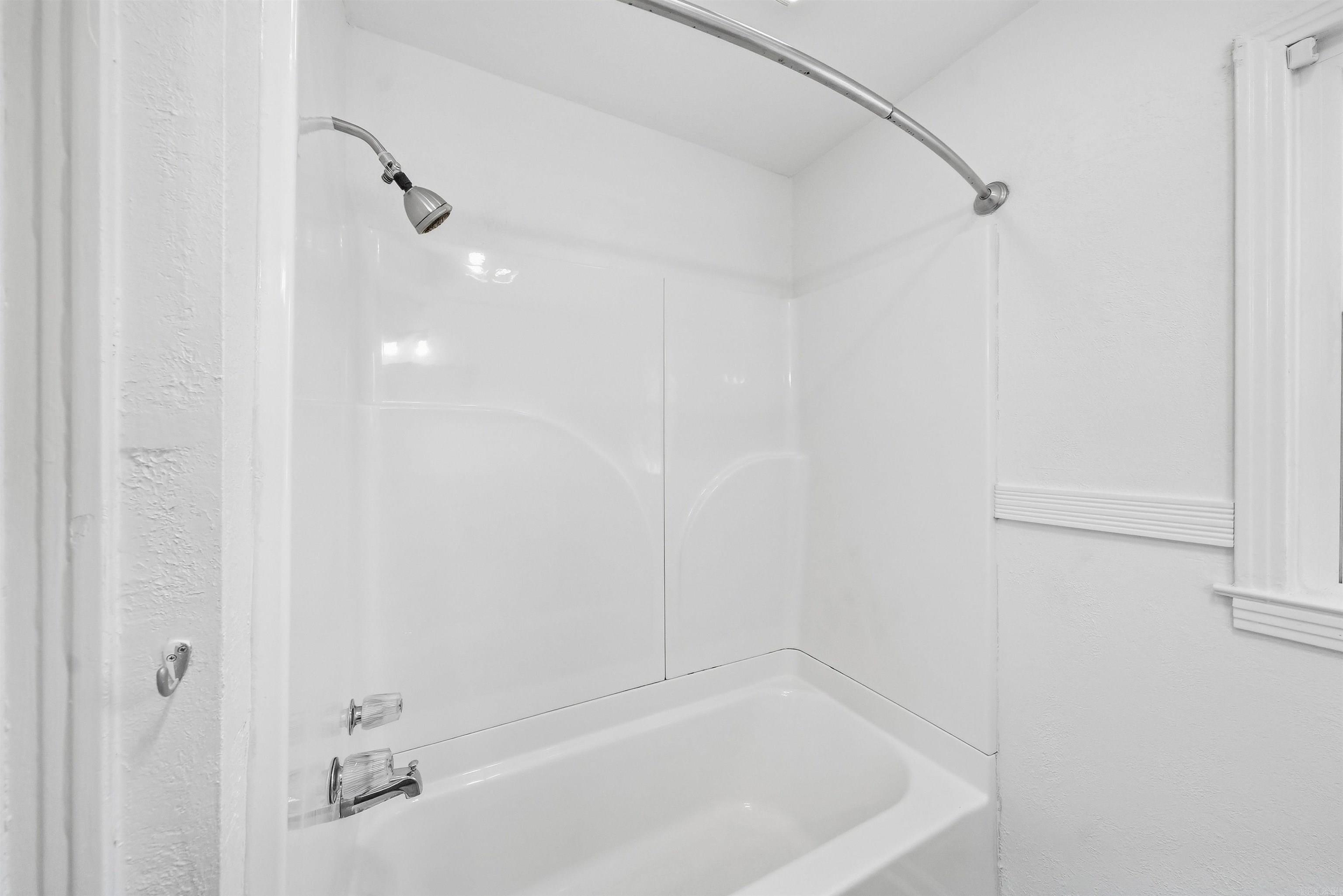 1812 W Center Ave Property Photo 34