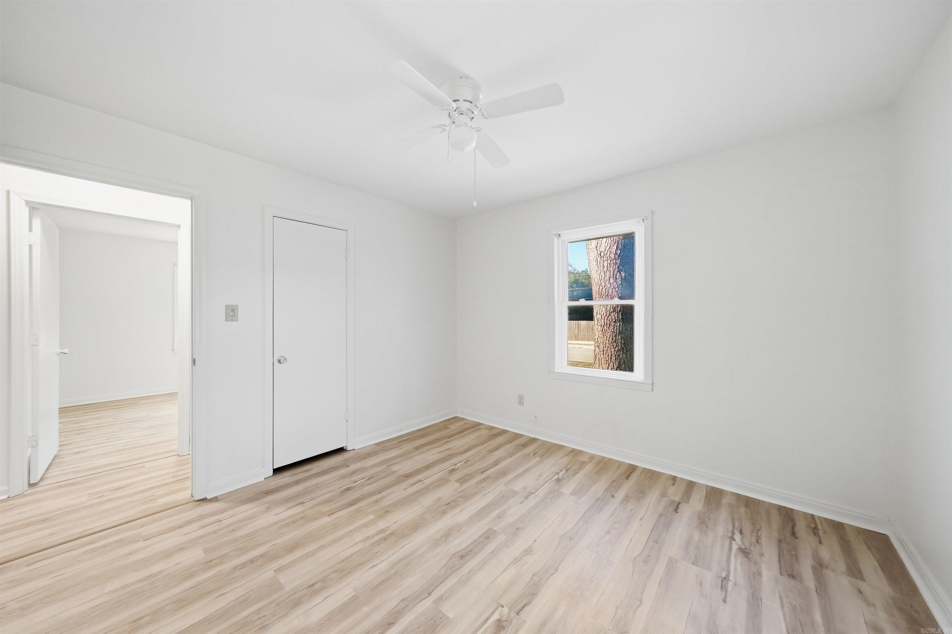 1812 W Center Ave Property Photo 36